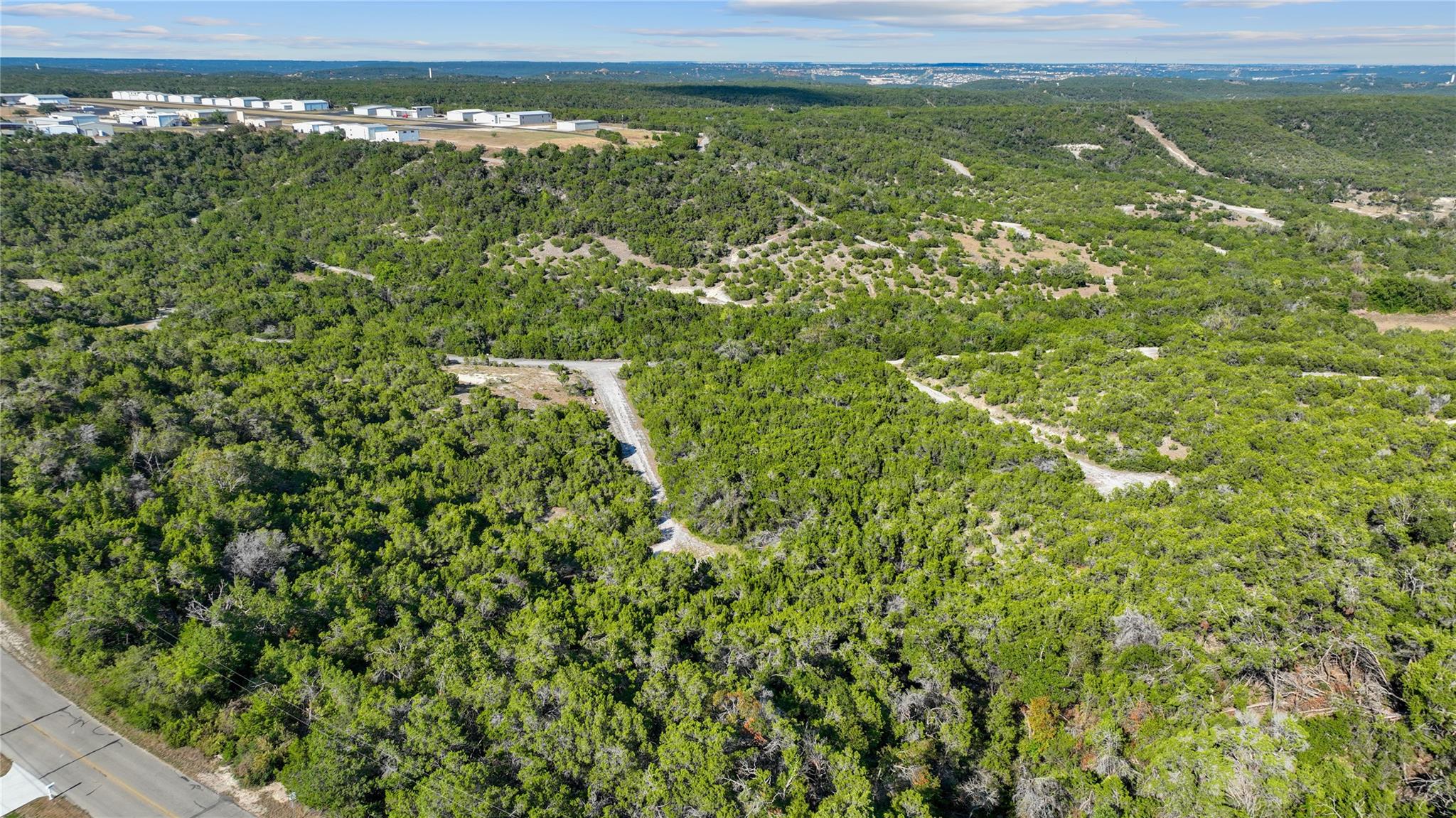 8600 Tegua Cv Property Photo 13
