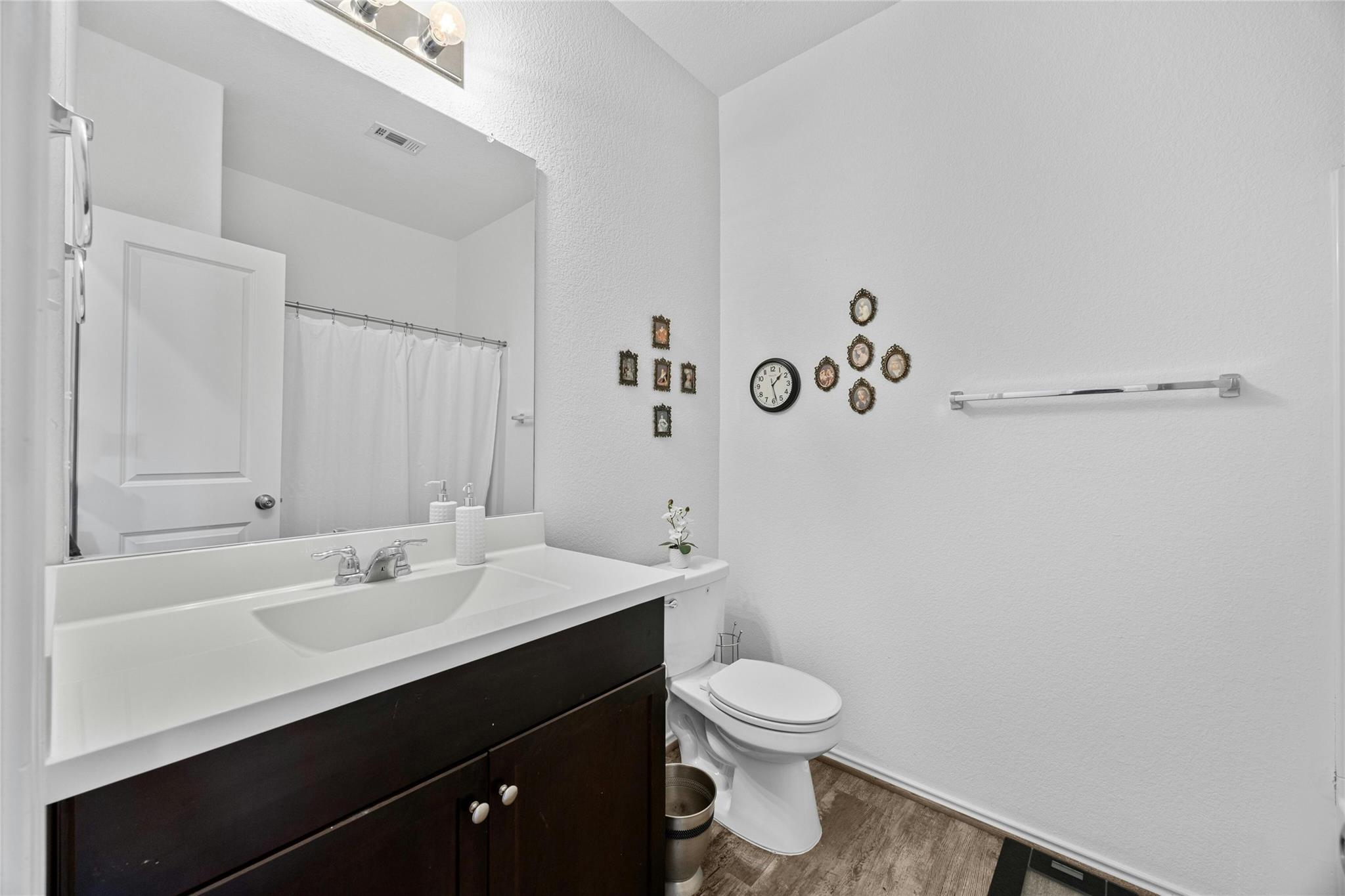 288 Emerald Green Trl Property Photo 18