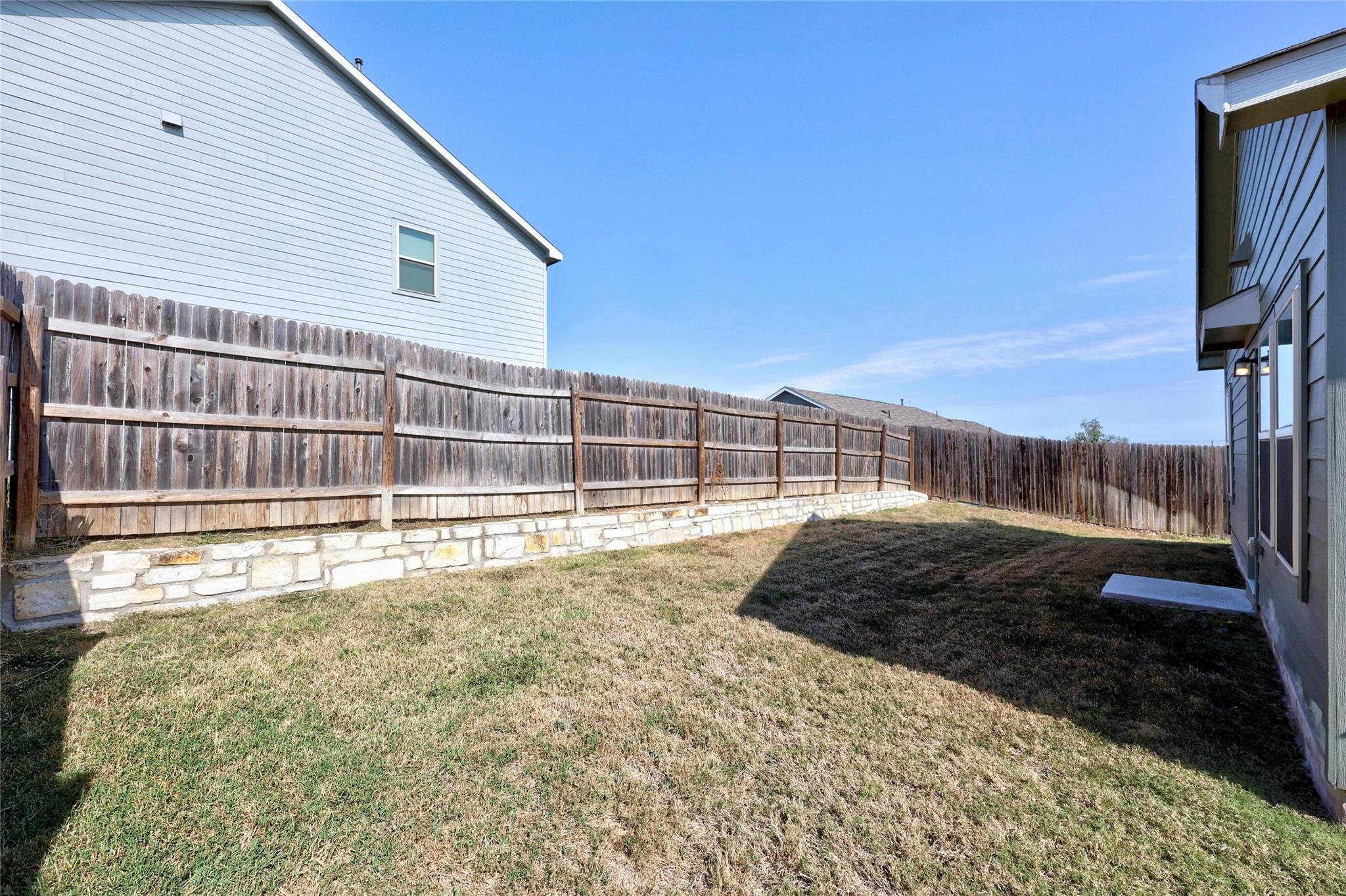 288 Emerald Green Trl Property Photo 25