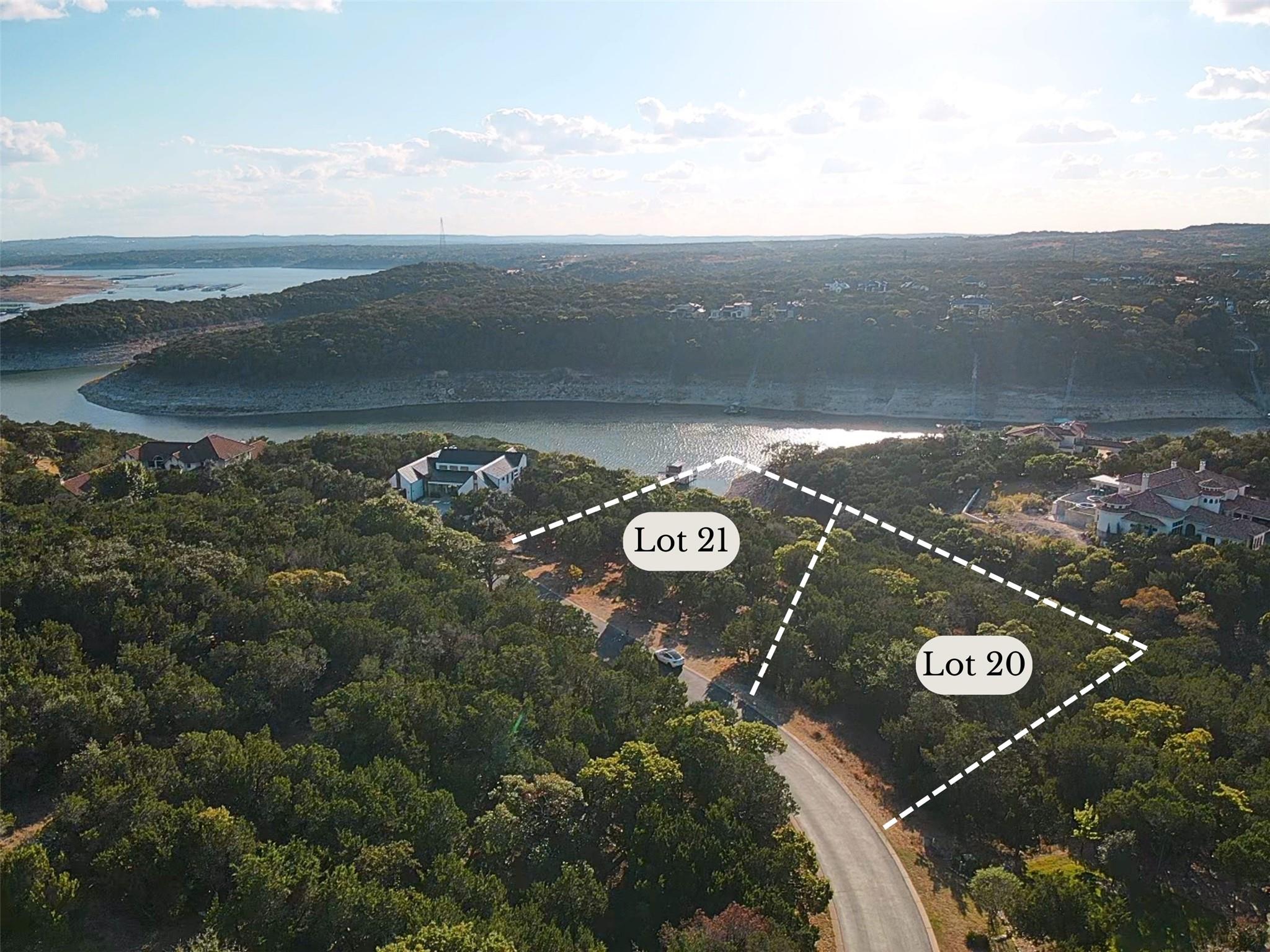 18005 Breakwater Dr Property Photo 2