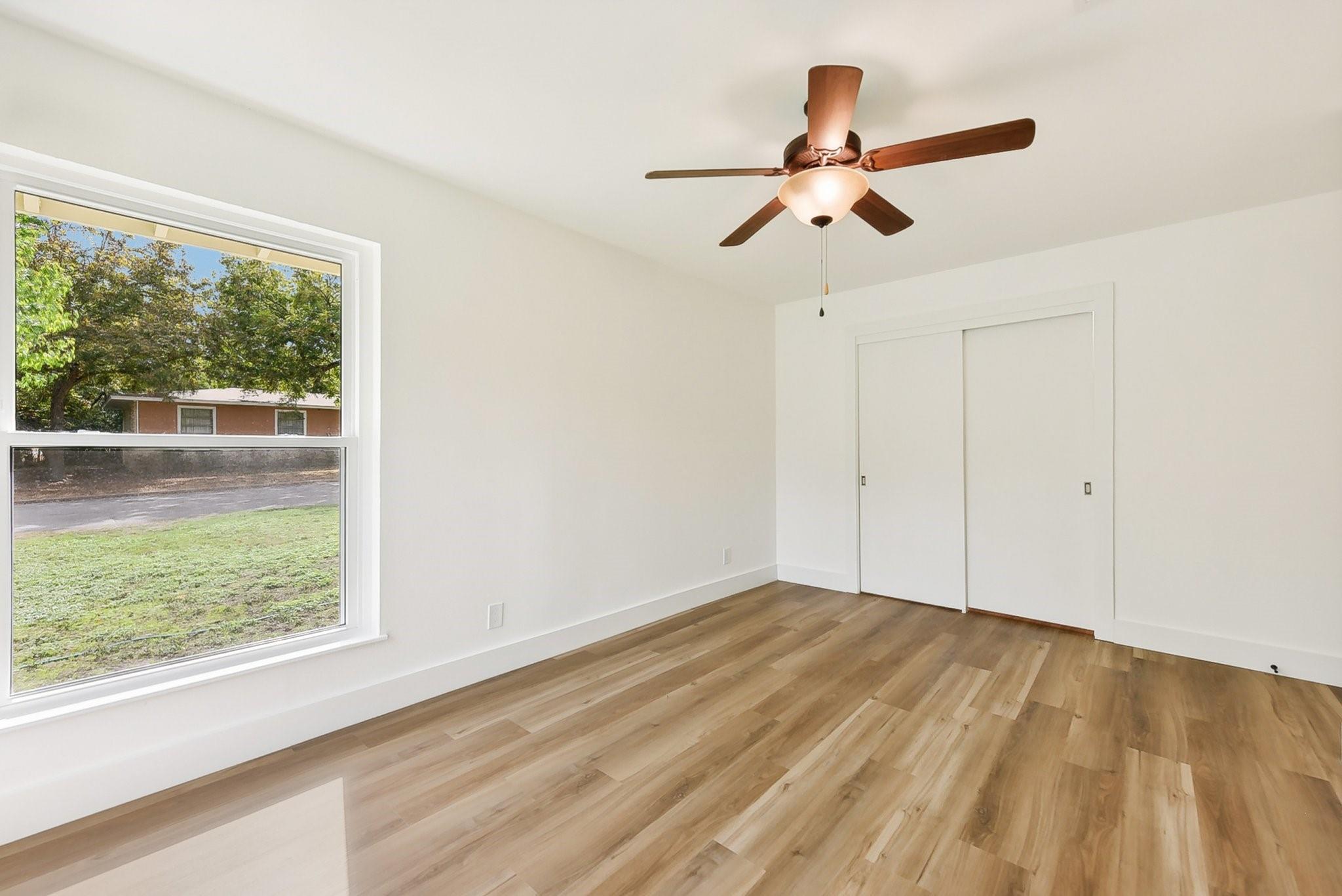 202 E Caddo St Property Photo 24