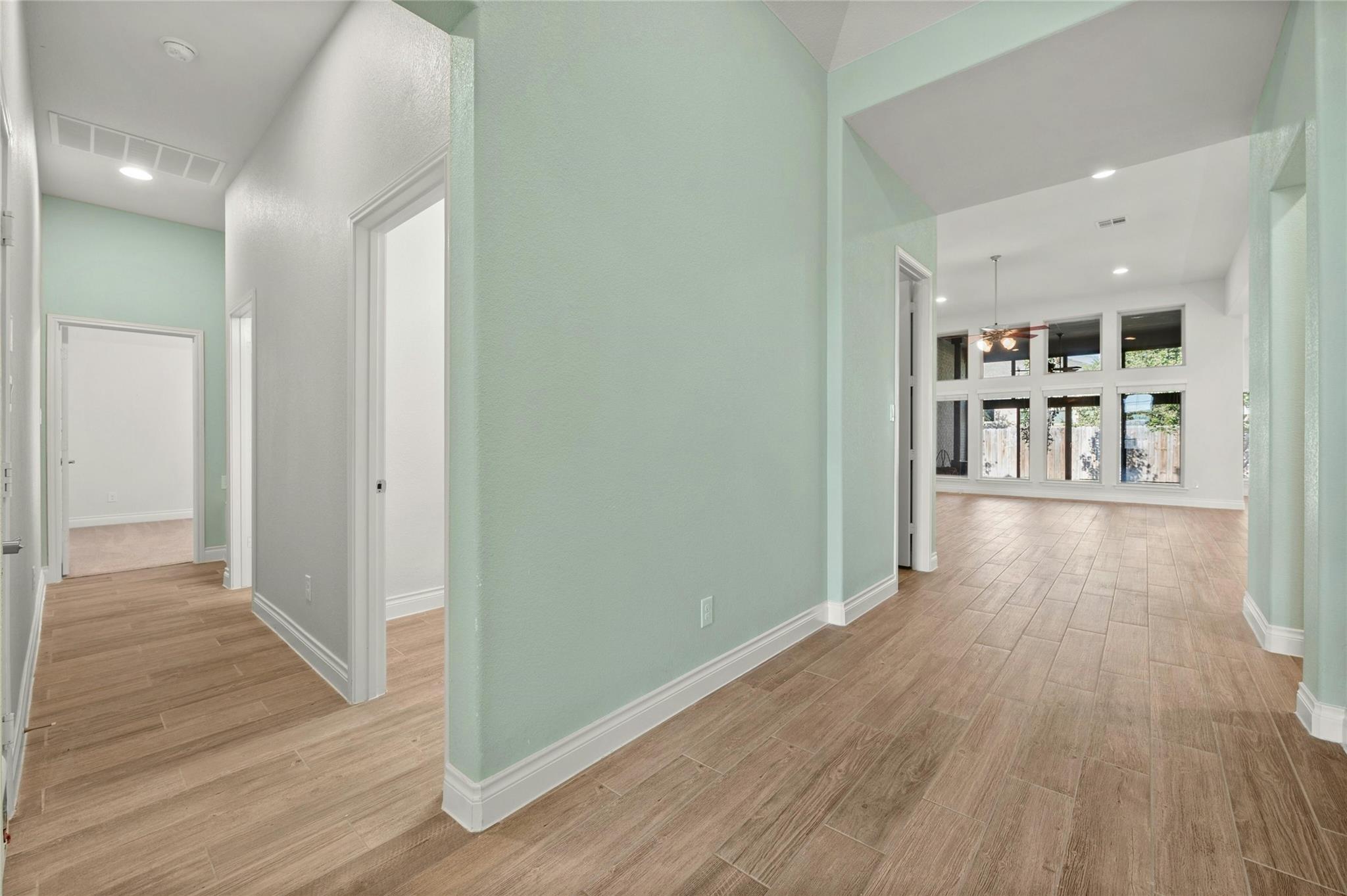 1925 Woolsey Way Property Photo 24