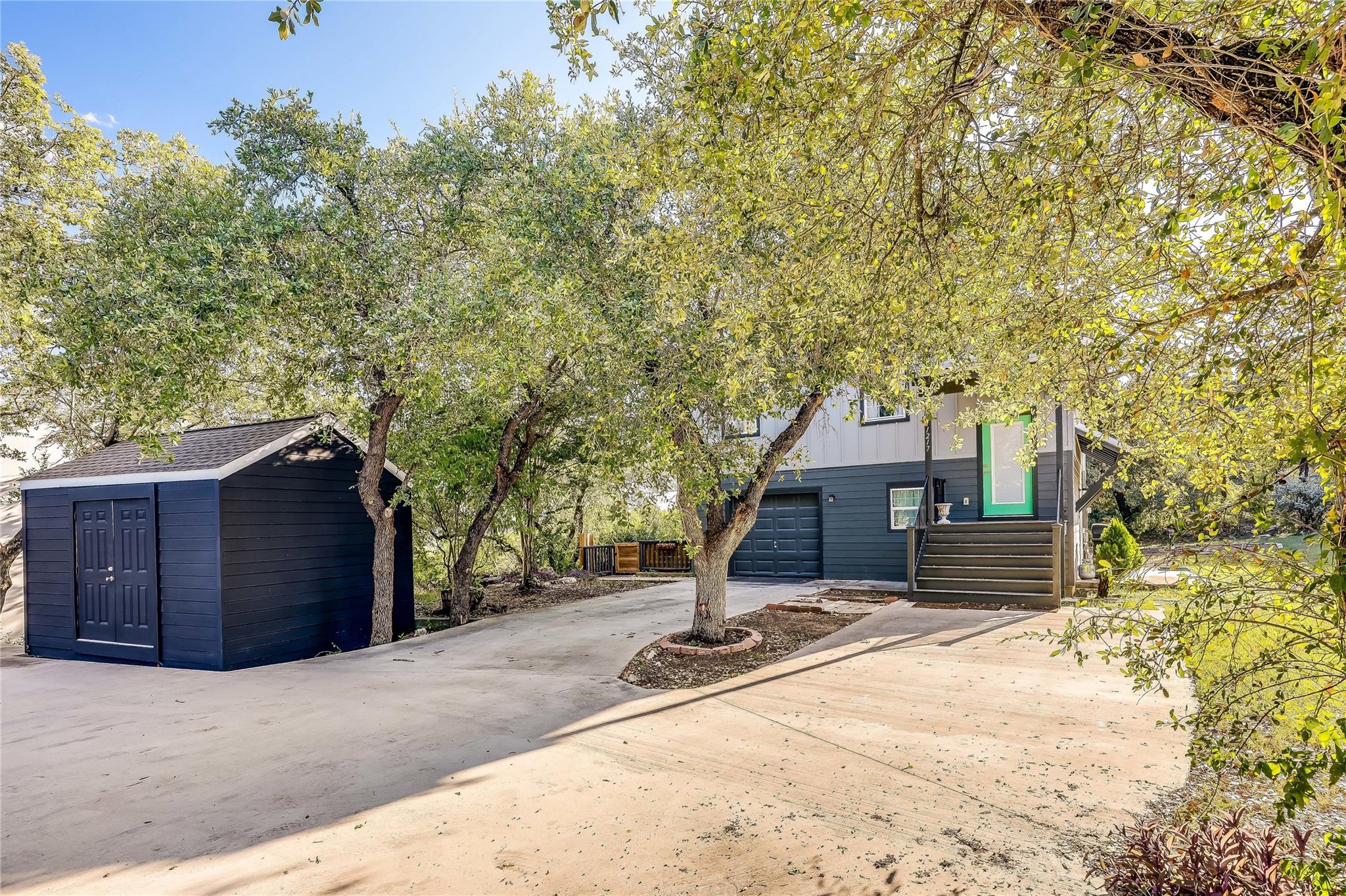 11217 Clearview Dr Property Photo 5