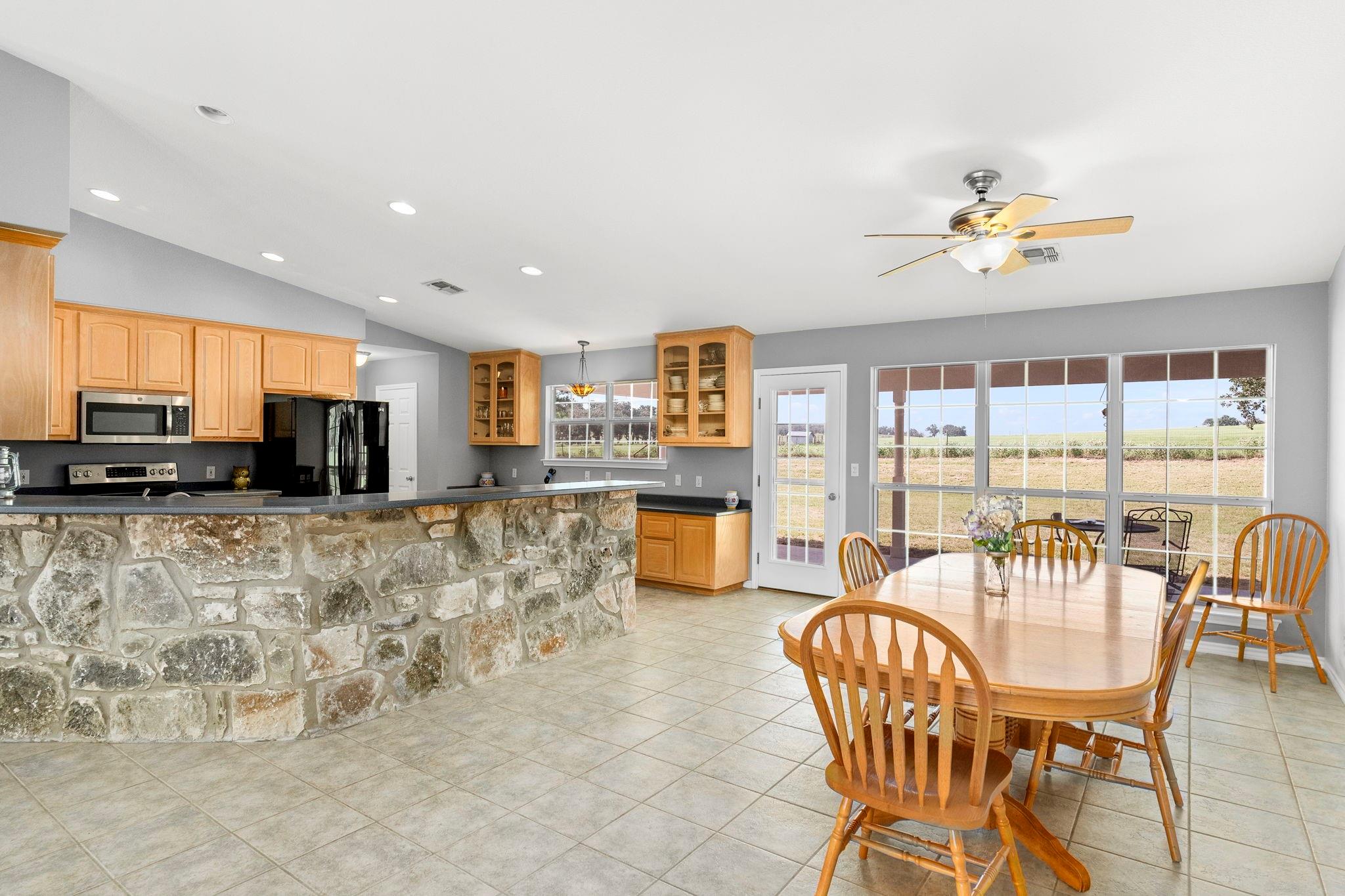 2474 Goehmann Ln Property Photo 18