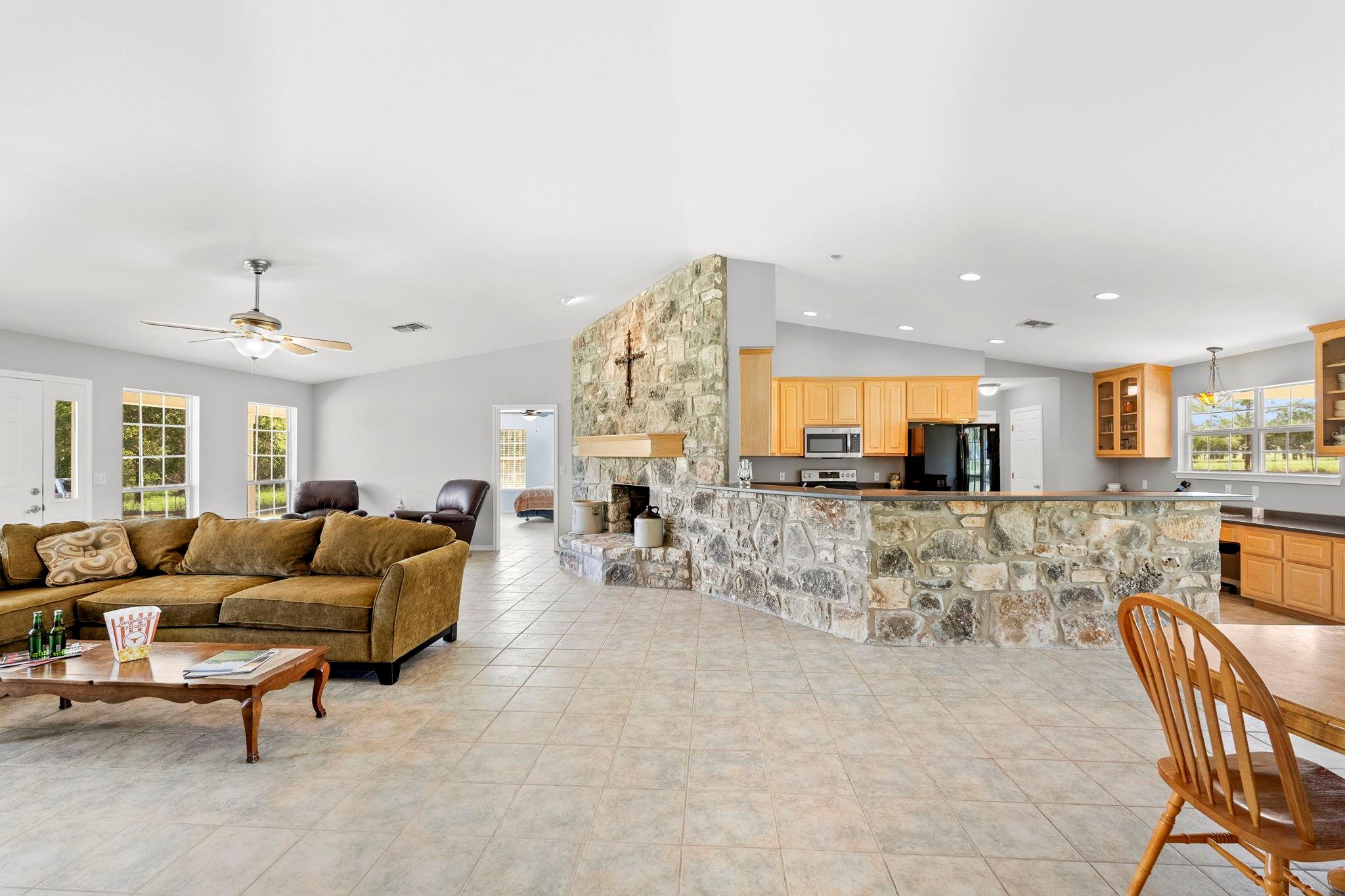 2474 Goehmann Ln Property Photo 22