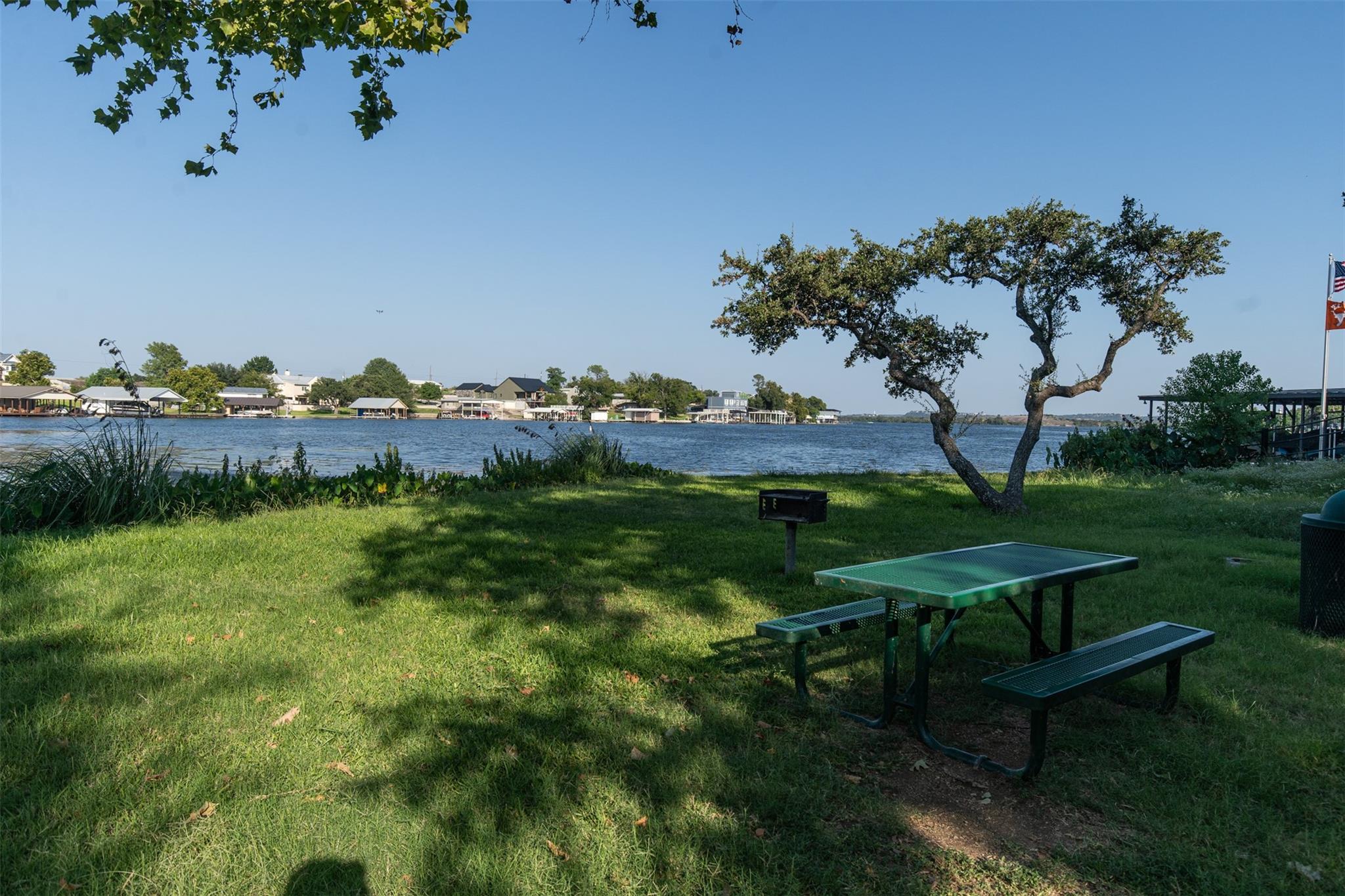 N/a Persimmon Dr Property Photo 16
