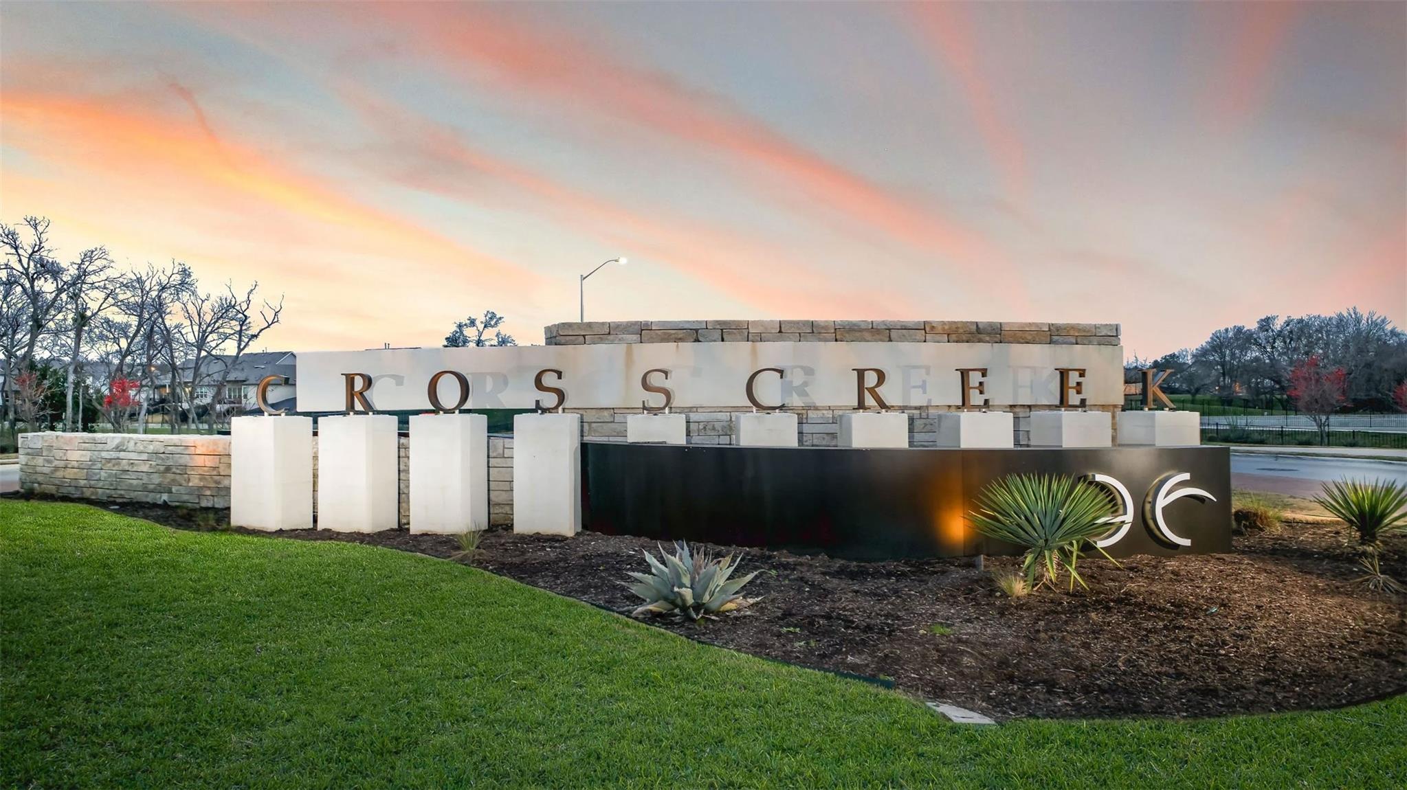 600 C Bar Ranch Trl 101 Property Photo 4