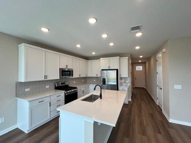 20708 Stelfox St Property Photo 3