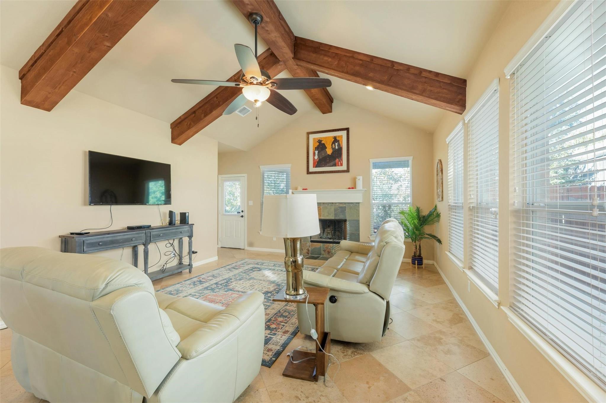 3632 Short Horn Ln Property Photo 5