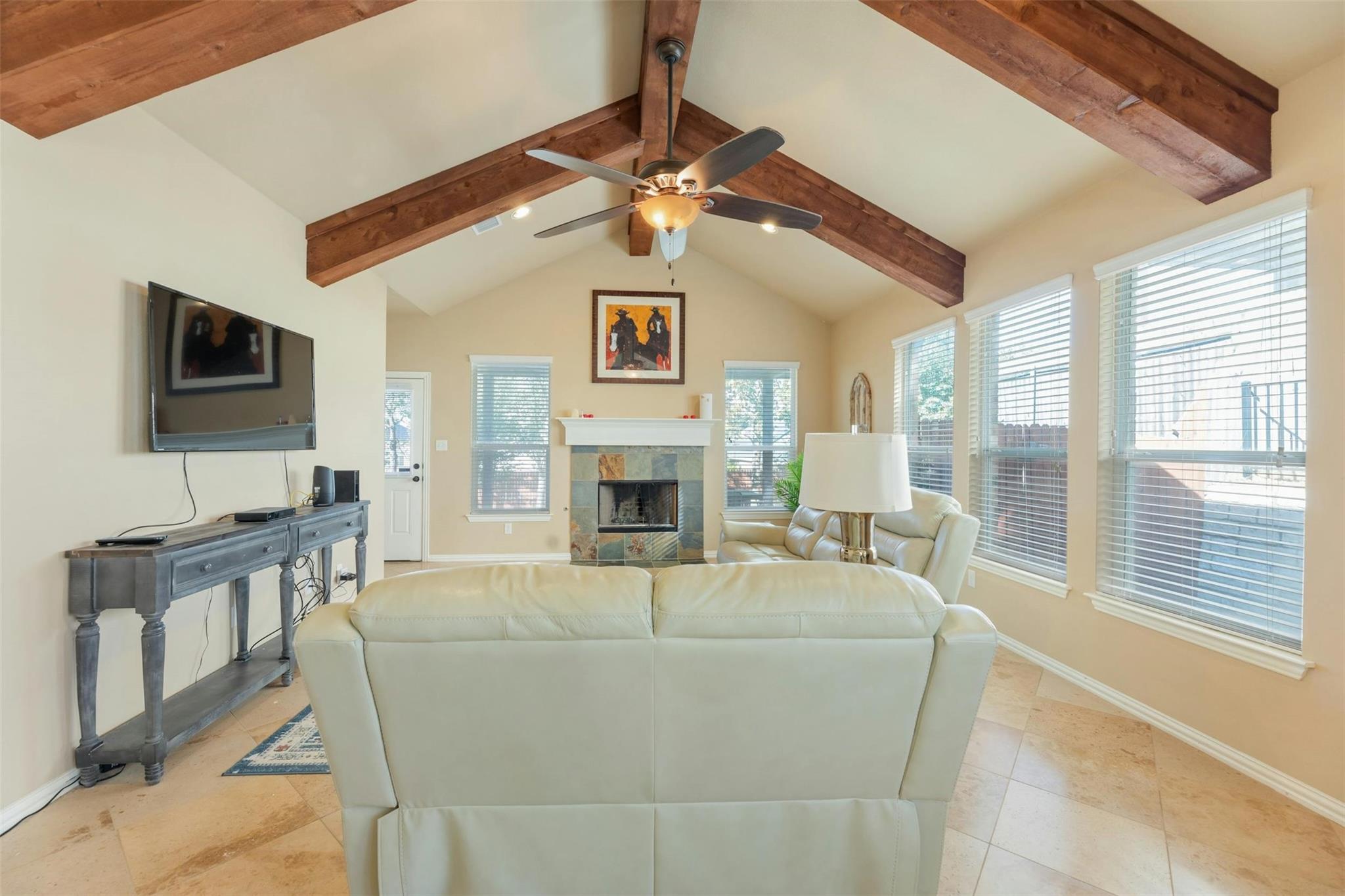 3632 Short Horn Ln Property Photo 6
