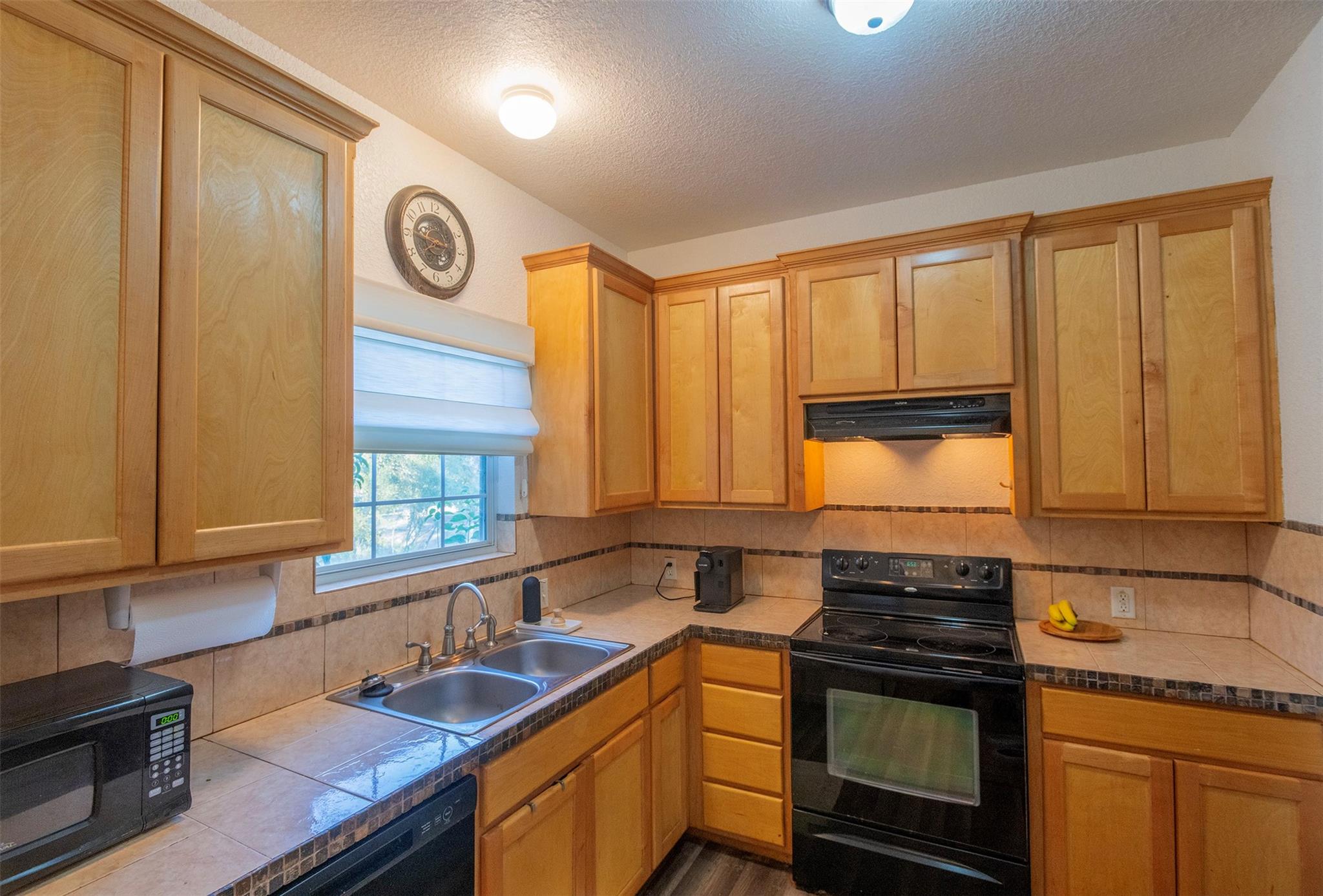 409 Avenue M Ave Property Photo 14