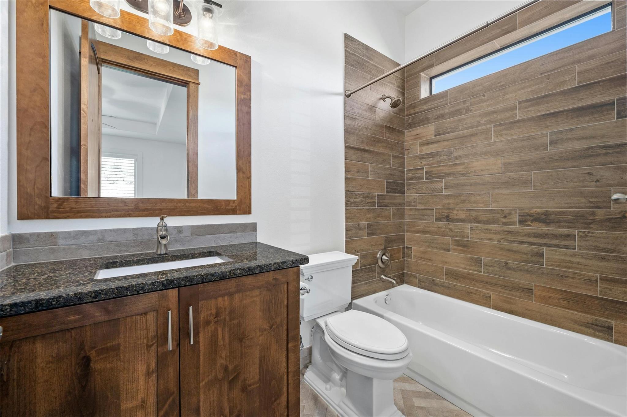 8040 Carlton Ridge Cv Property Photo 22