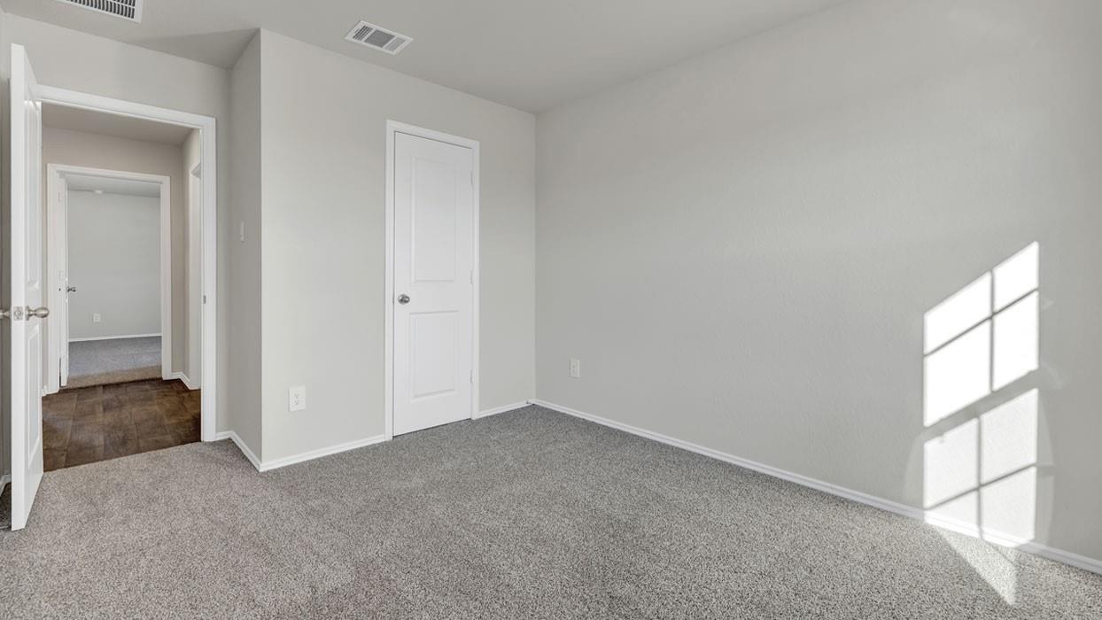 1001 Argonne Forest Property Photo 5