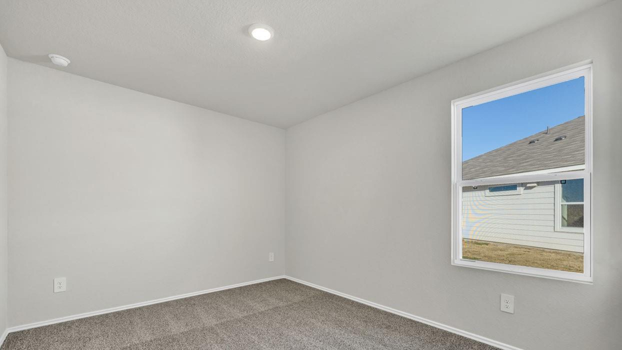 1001 Argonne Forest Property Photo 8