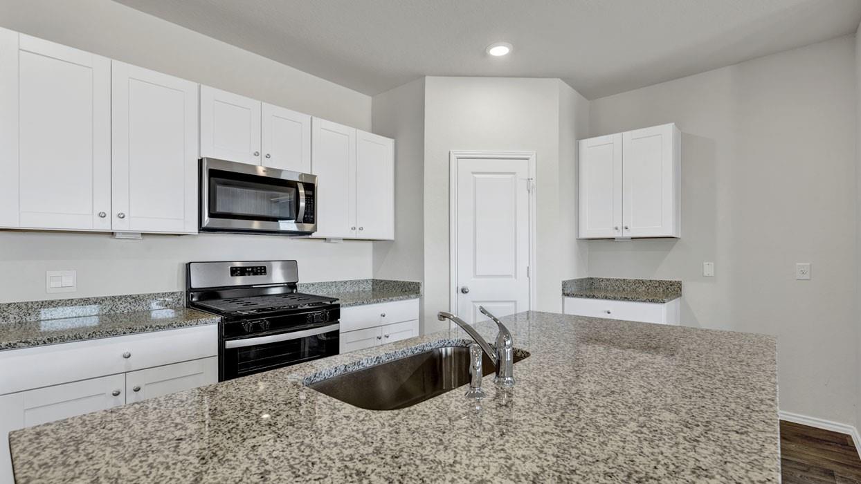 1001 Argonne Forest Property Photo 11
