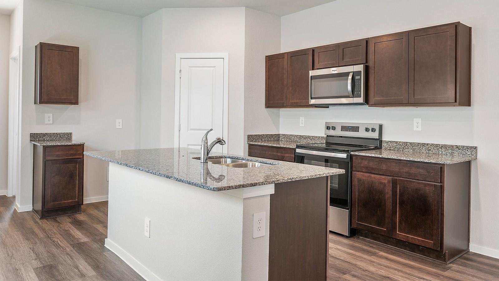 509 Pickel Dr Property Photo 4