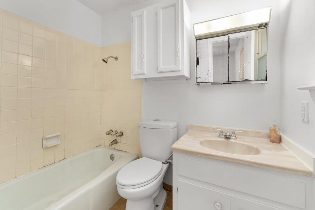 914 Speer Ln Property Photo 15
