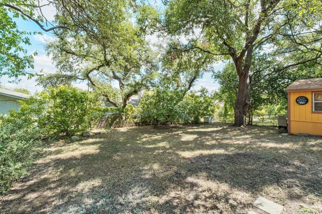 914 Speer Ln Property Photo 26