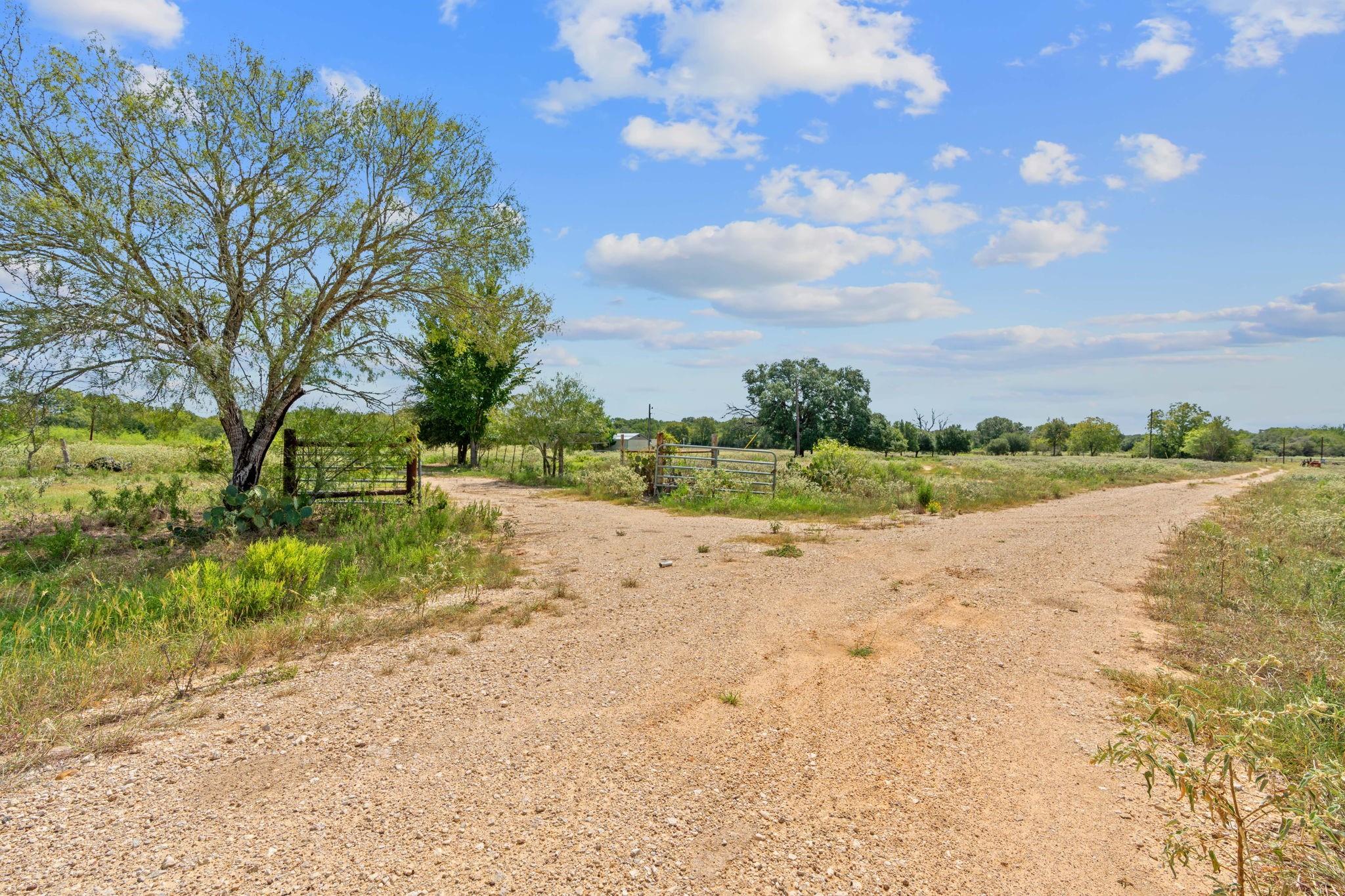 1636 Sparta Field Rd Property Photo 26