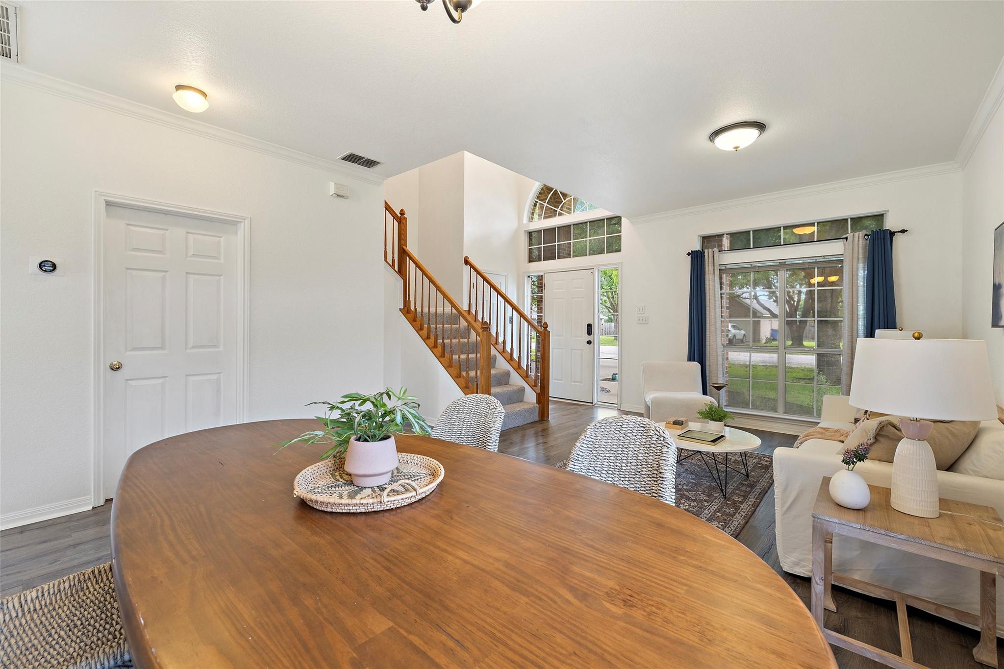 900 Laurel Cv Property Photo 10