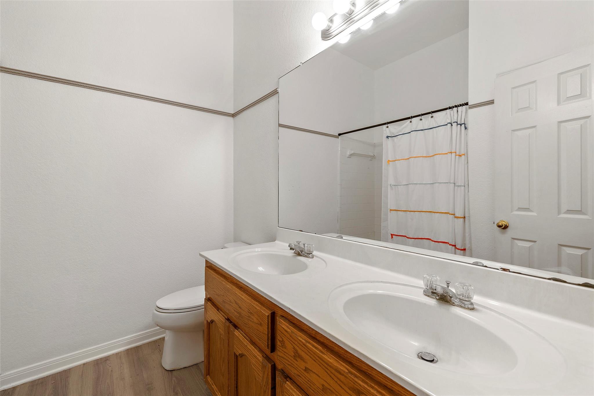 900 Laurel Cv Property Photo 29