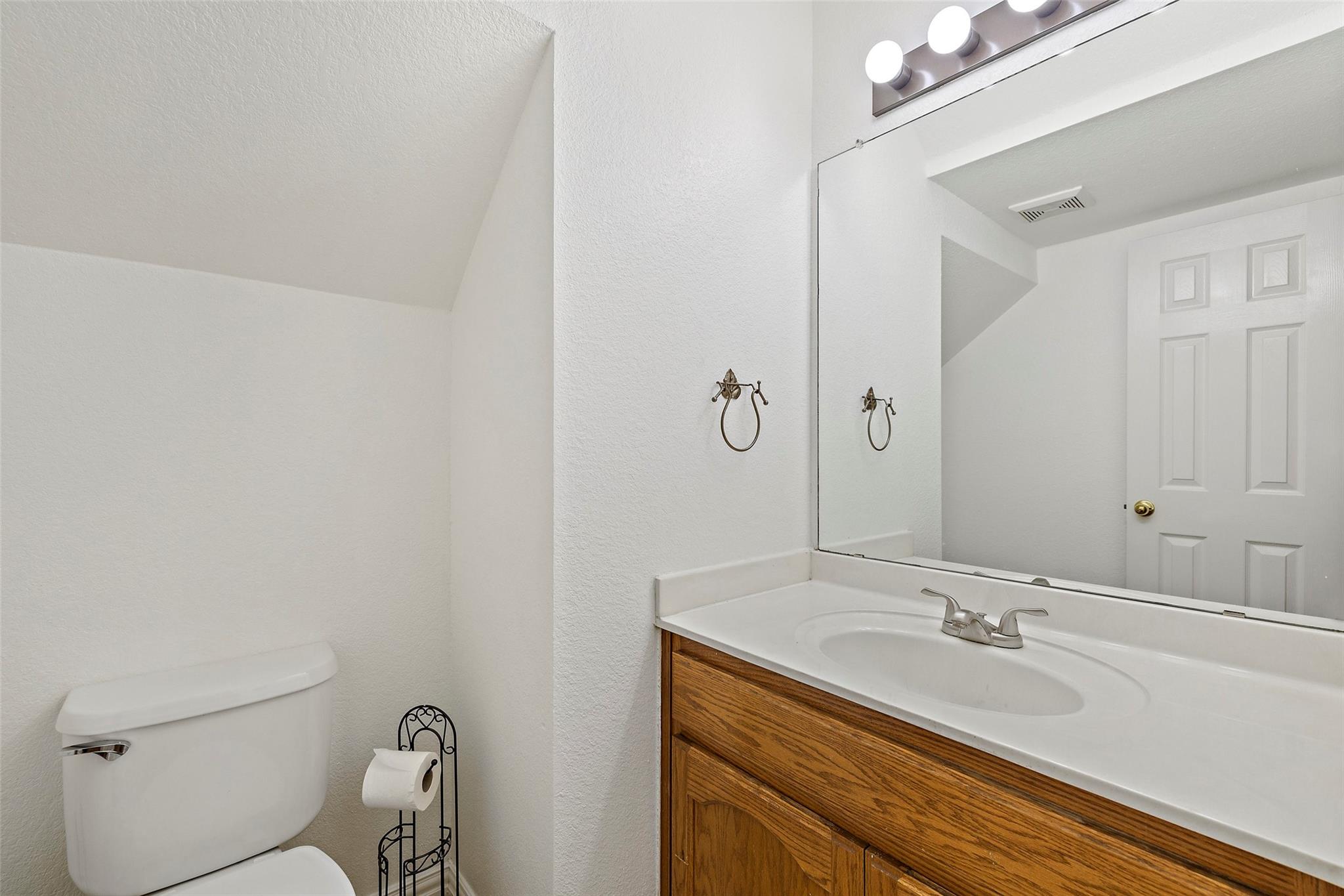 900 Laurel Cv Property Photo 33