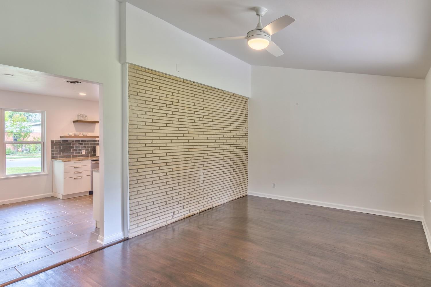 8107 Lazy Ln Property Photo 16
