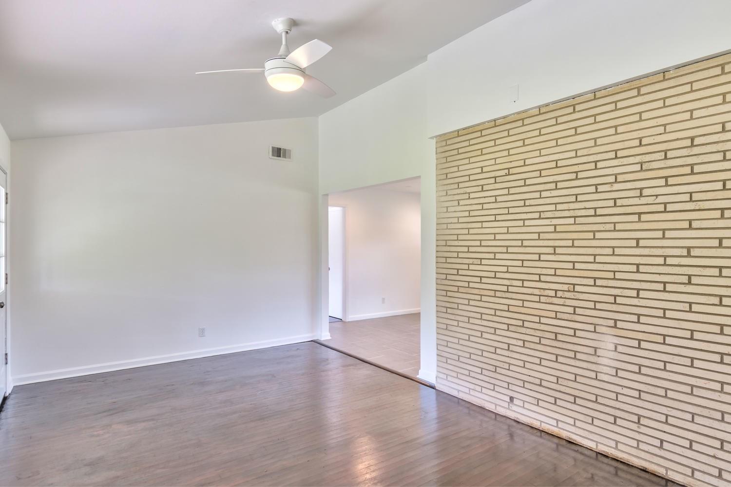 8107 Lazy Ln Property Photo 17