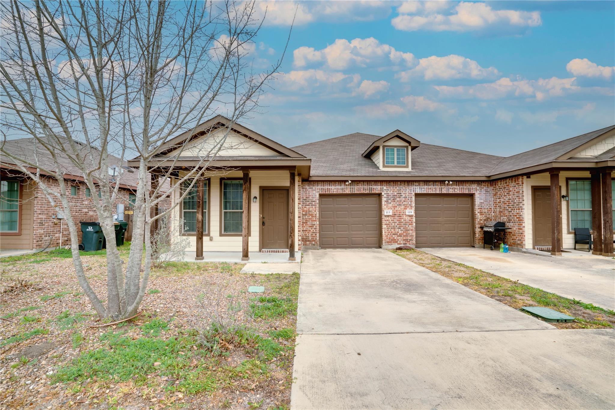 119 Creekside Villa Dr Property Photo 1