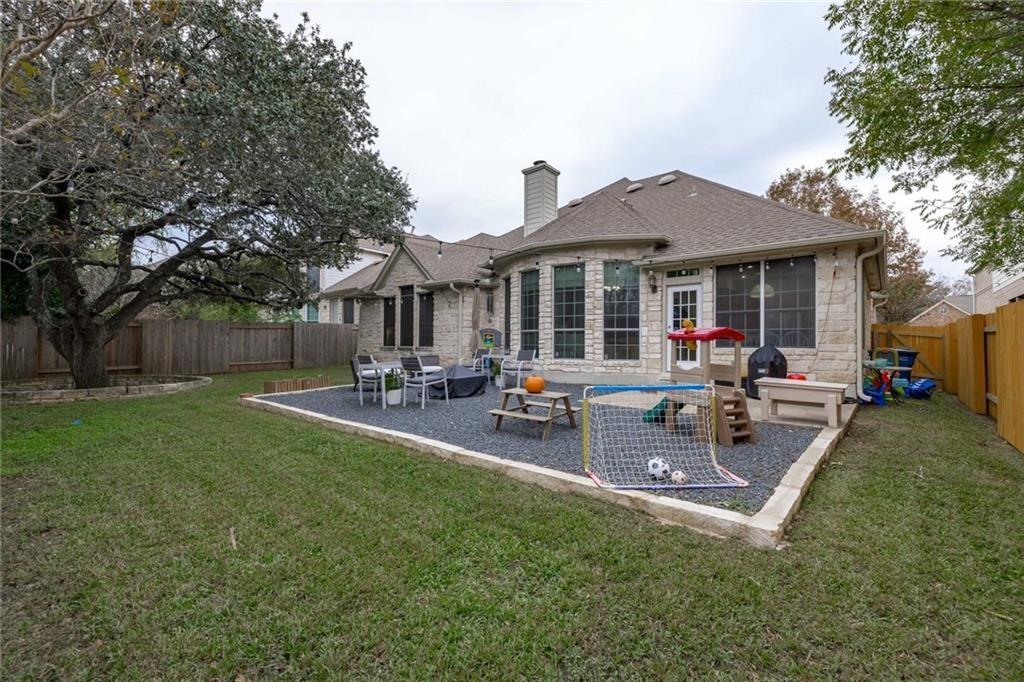 Property Photo 31