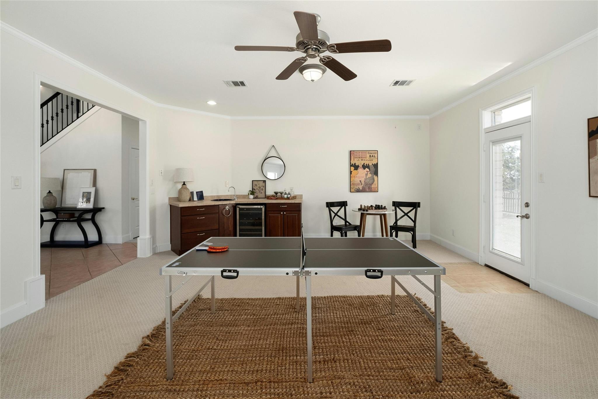 200 Oak Forest Dr Property Photo 14
