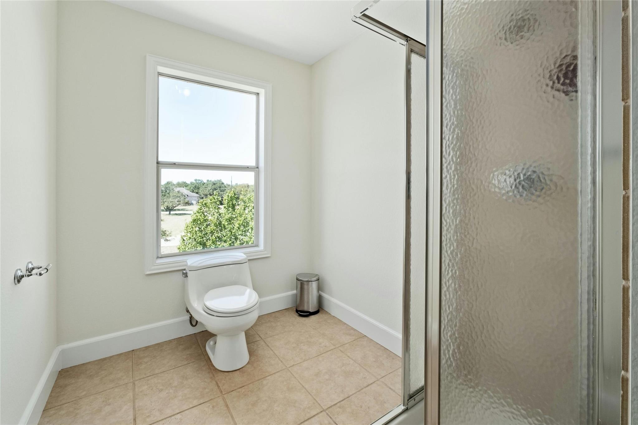 200 Oak Forest Dr Property Photo 33