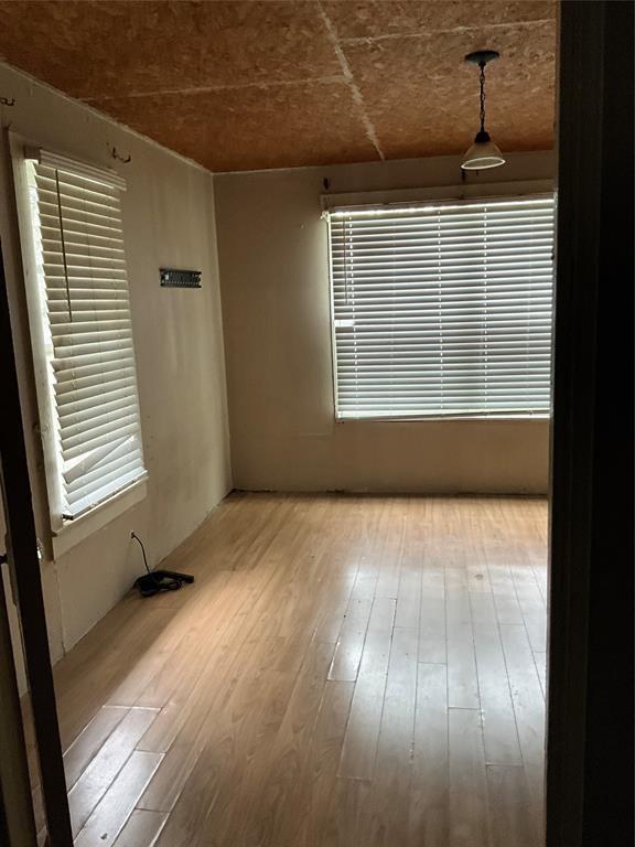 637 Trinity St Property Photo 26