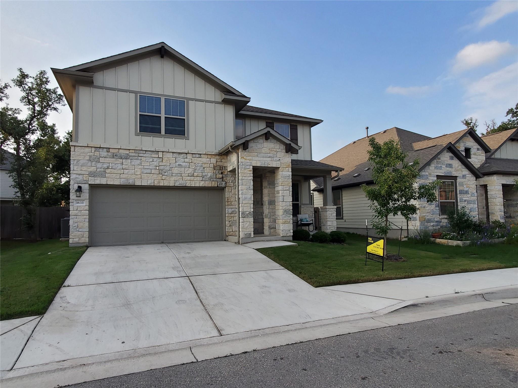 1633 Winding Stream Trl Property Photo 1
