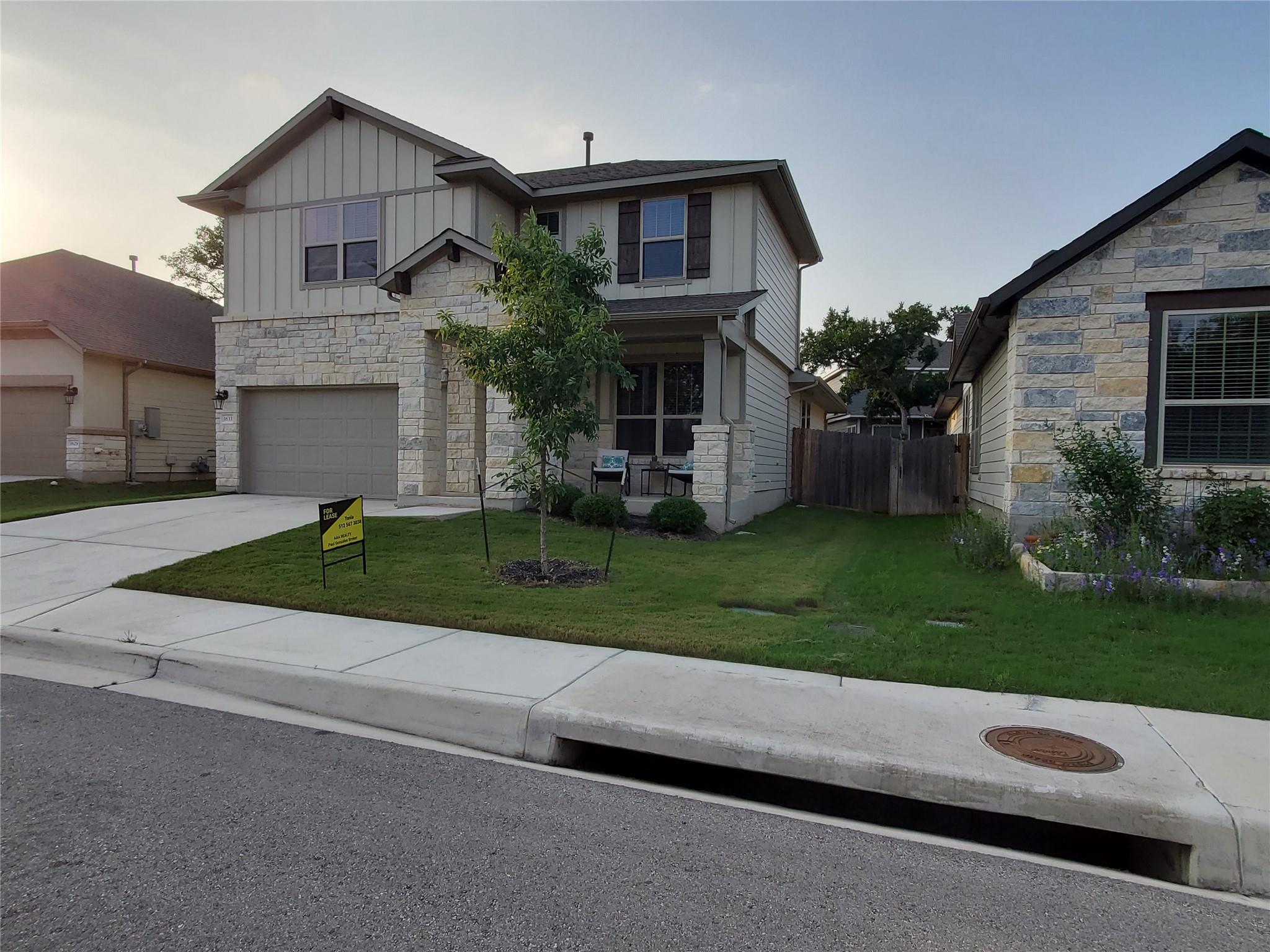 1633 Winding Stream Trl Property Photo 2