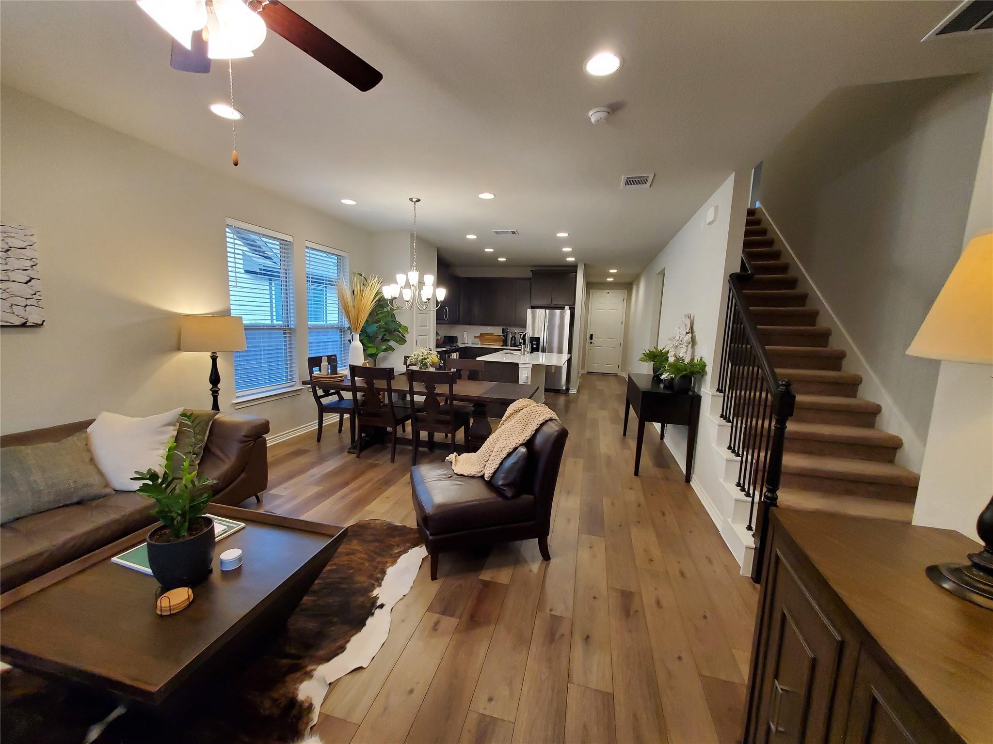 1633 Winding Stream Trl Property Photo 9
