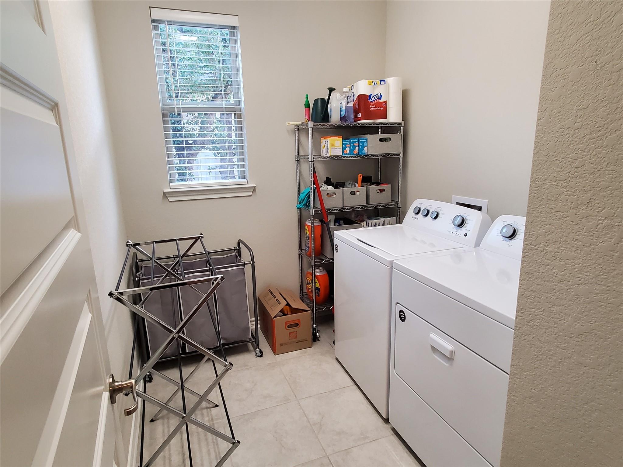 1633 Winding Stream Trl Property Photo 18