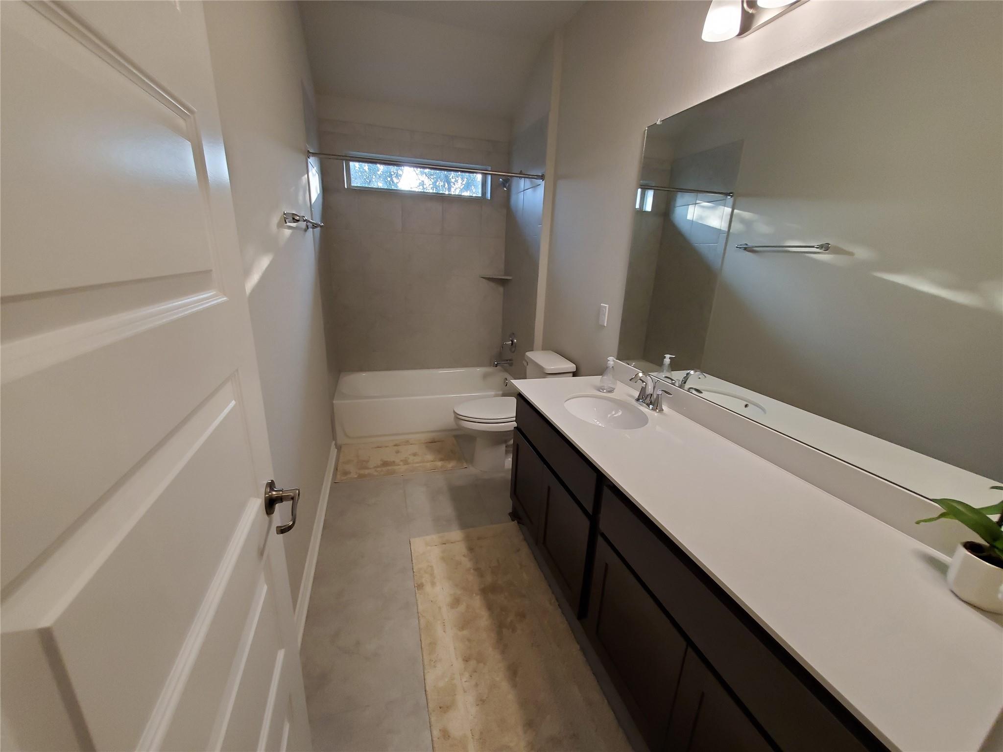 1633 Winding Stream Trl Property Photo 21