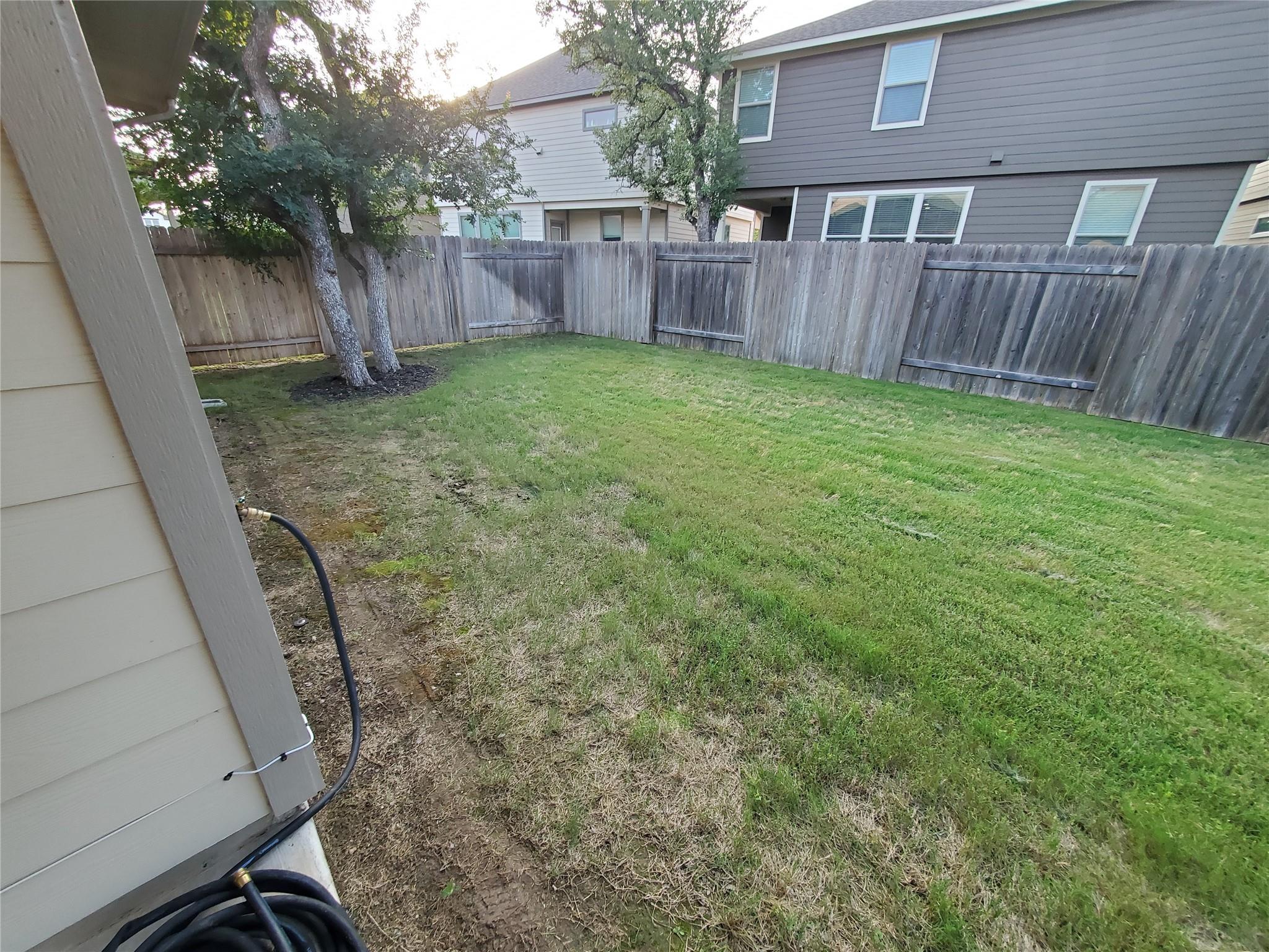 1633 Winding Stream Trl Property Photo 29