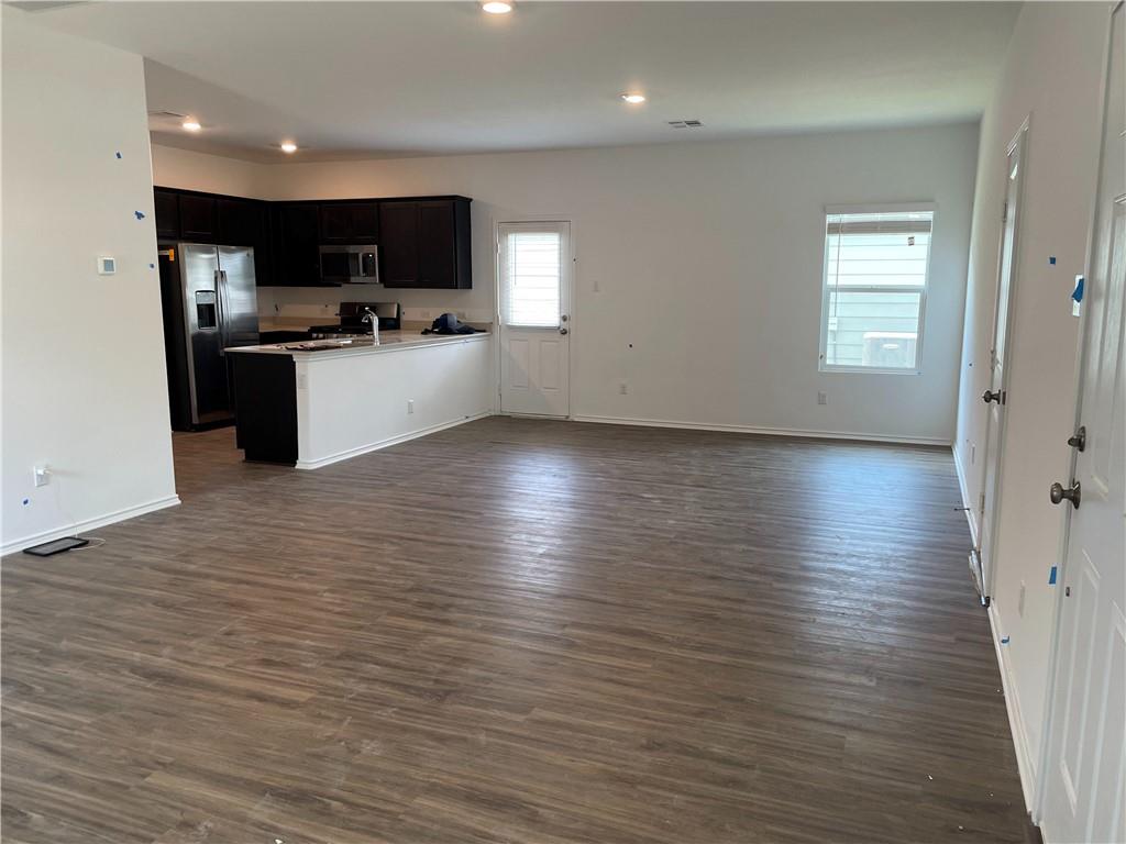 452 Gabbro Gardens Property Photo 2