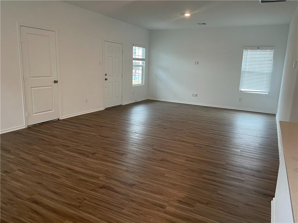 452 Gabbro Gardens Property Photo 4