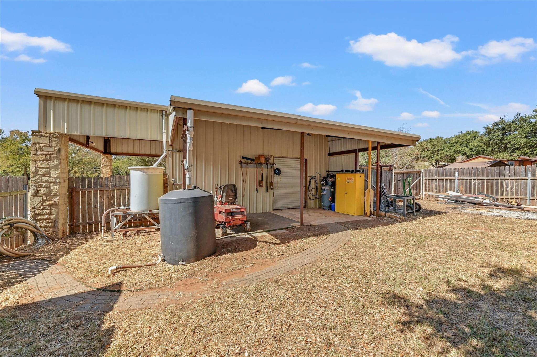 103 Mckay Rd Property Photo 29