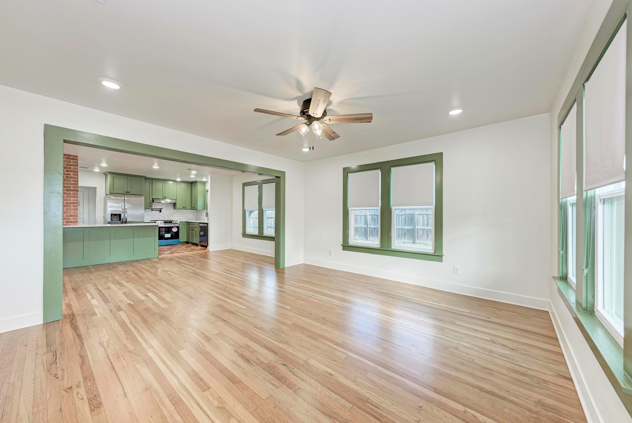 108 S Porter St Property Photo 6