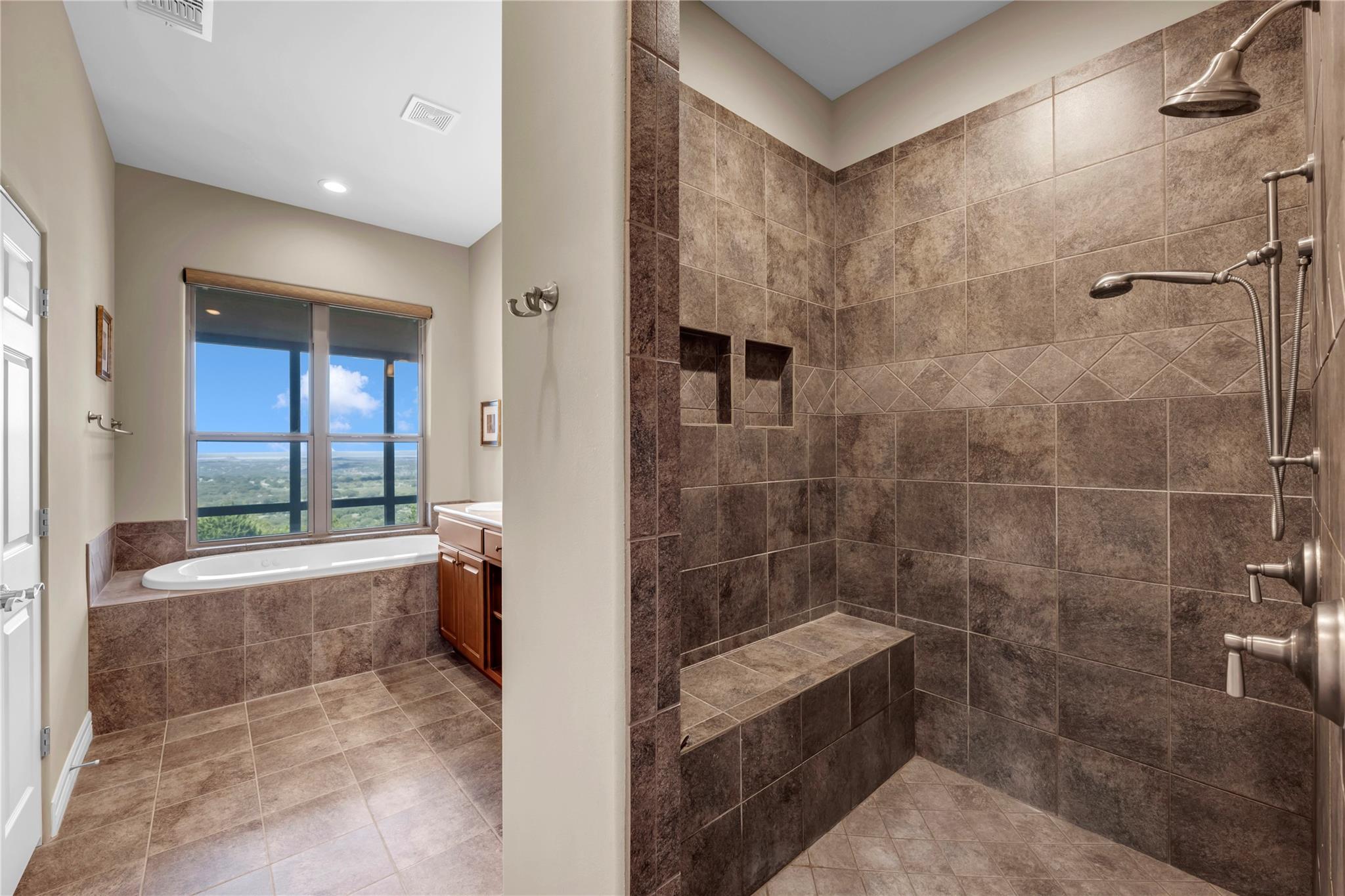 320 Eagle Ridge Property Photo 23