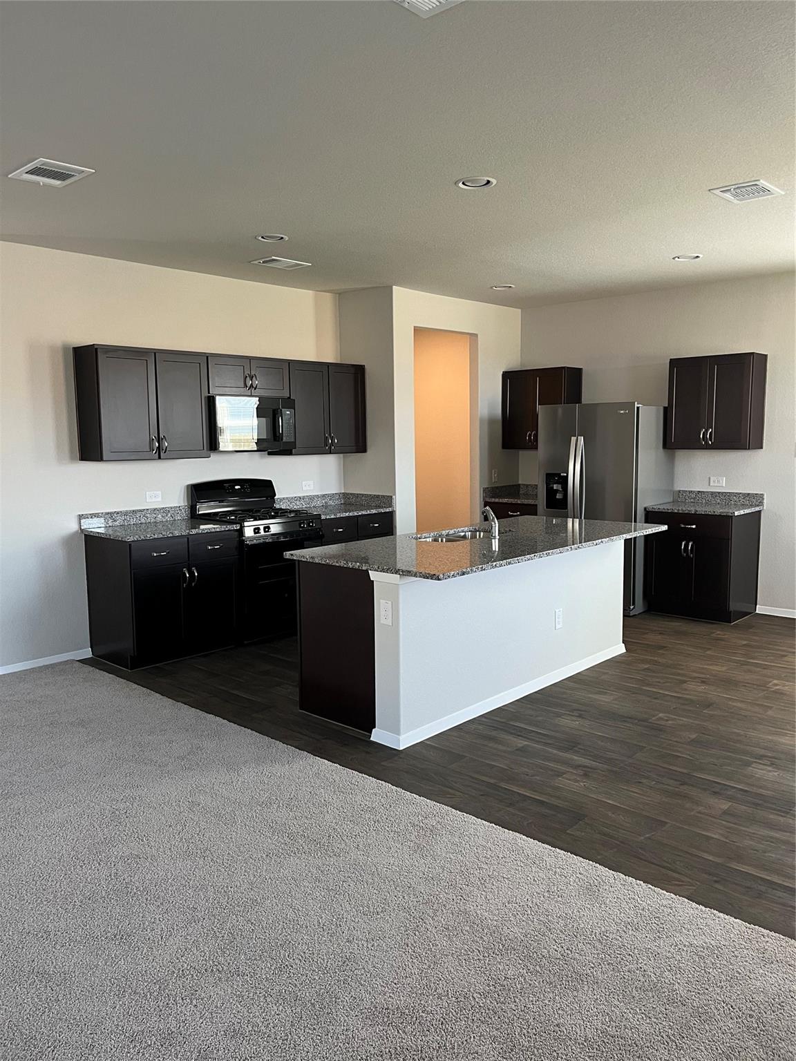 11516 Murano Dr Property Photo 6