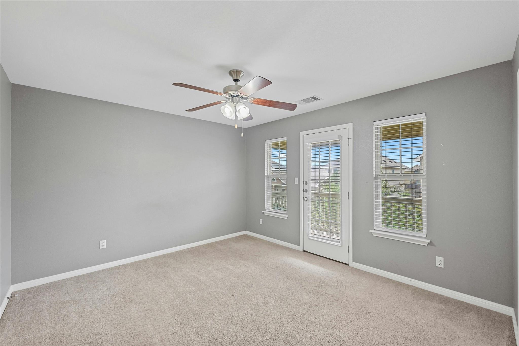4608 Graceful Ln Property Photo 15