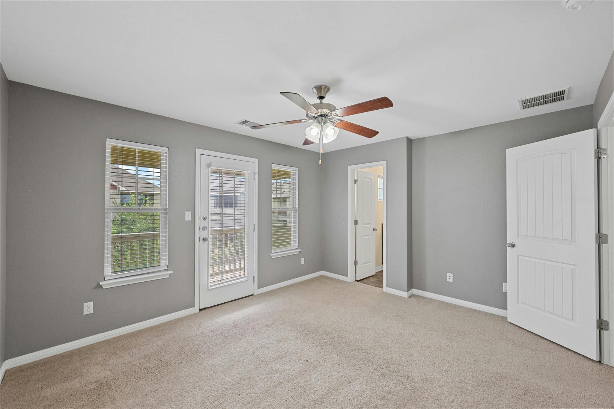 4608 Graceful Ln Property Photo 16