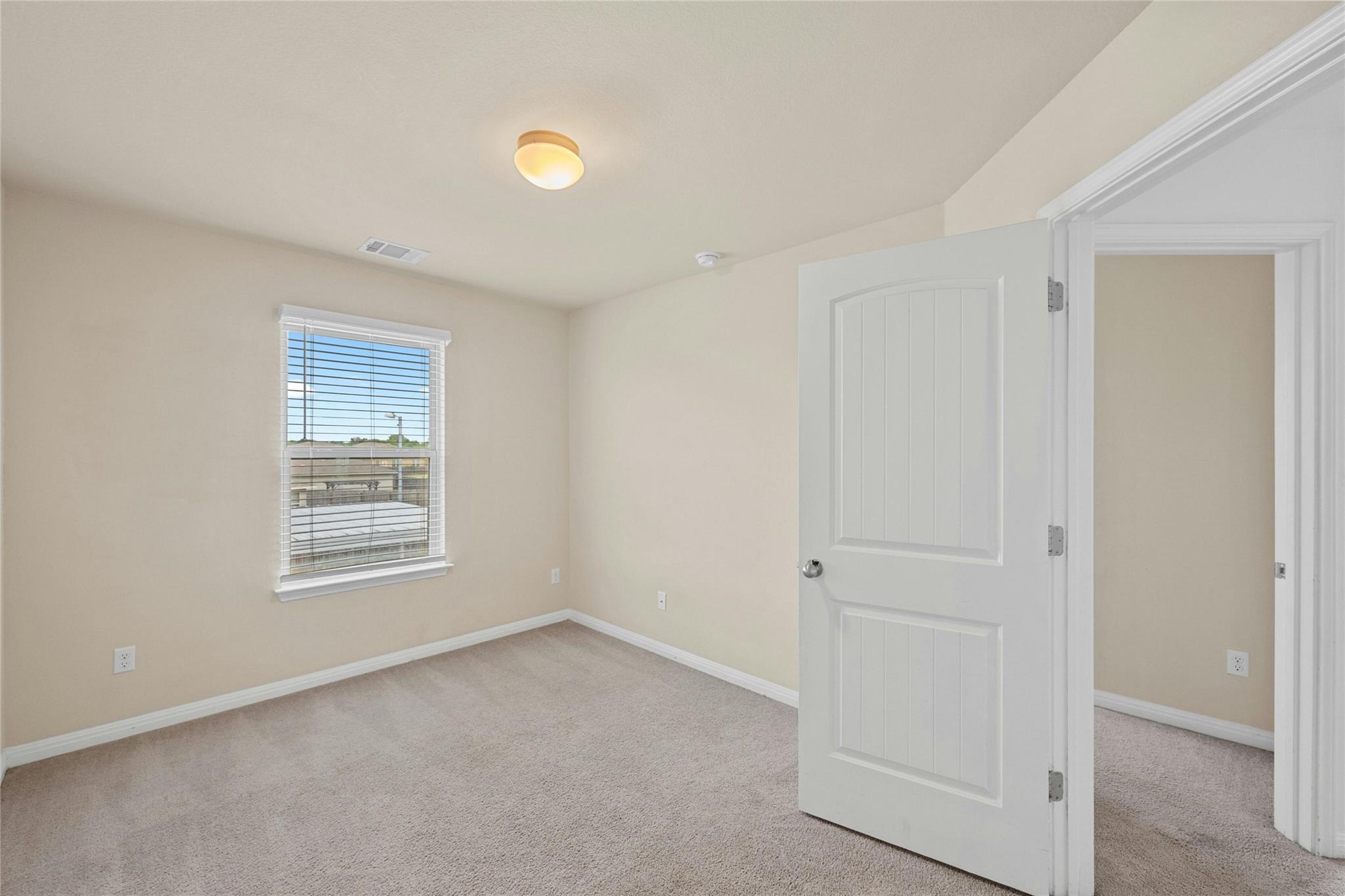 4608 Graceful Ln Property Photo 21