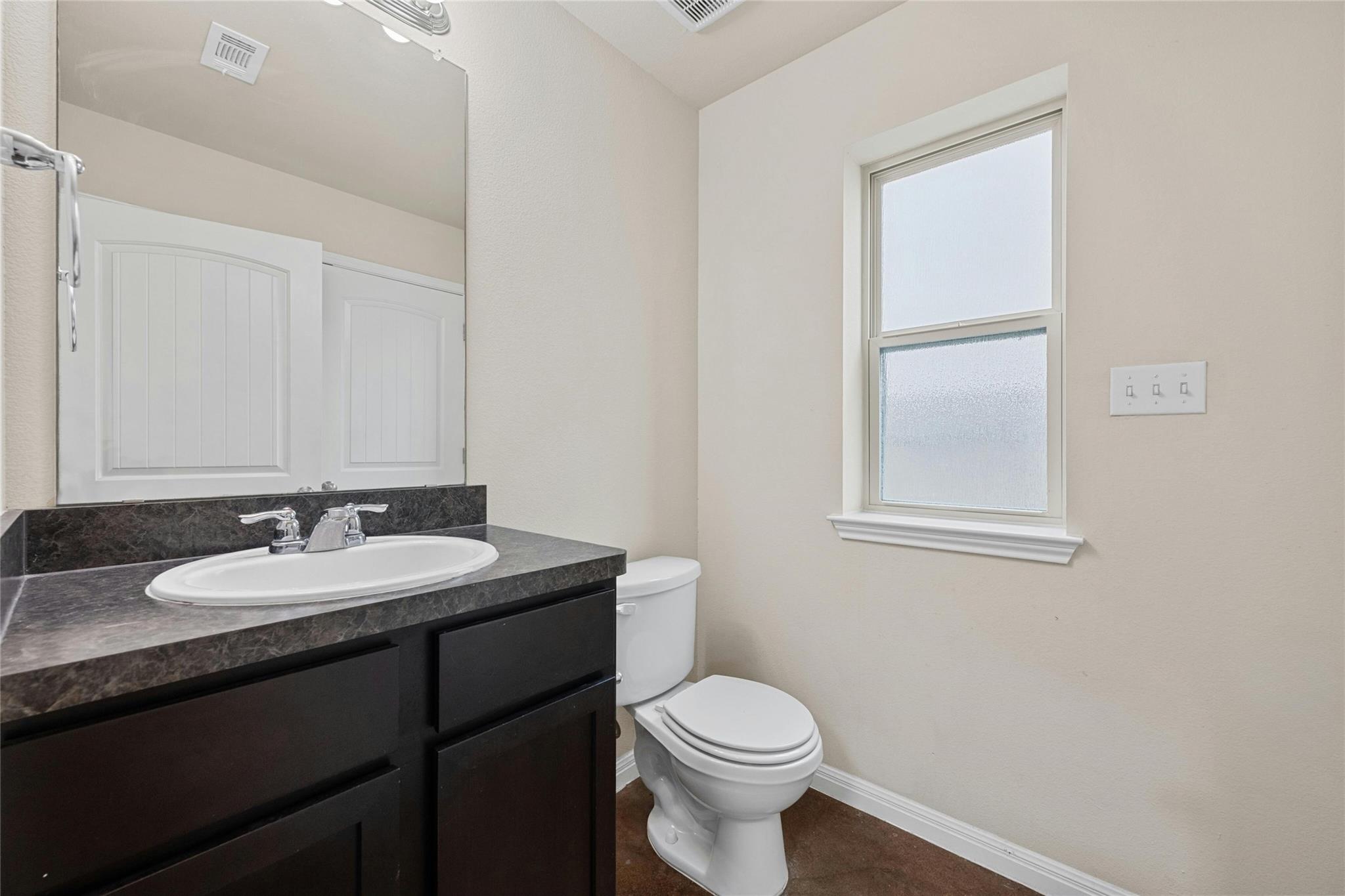 4608 Graceful Ln Property Photo 24