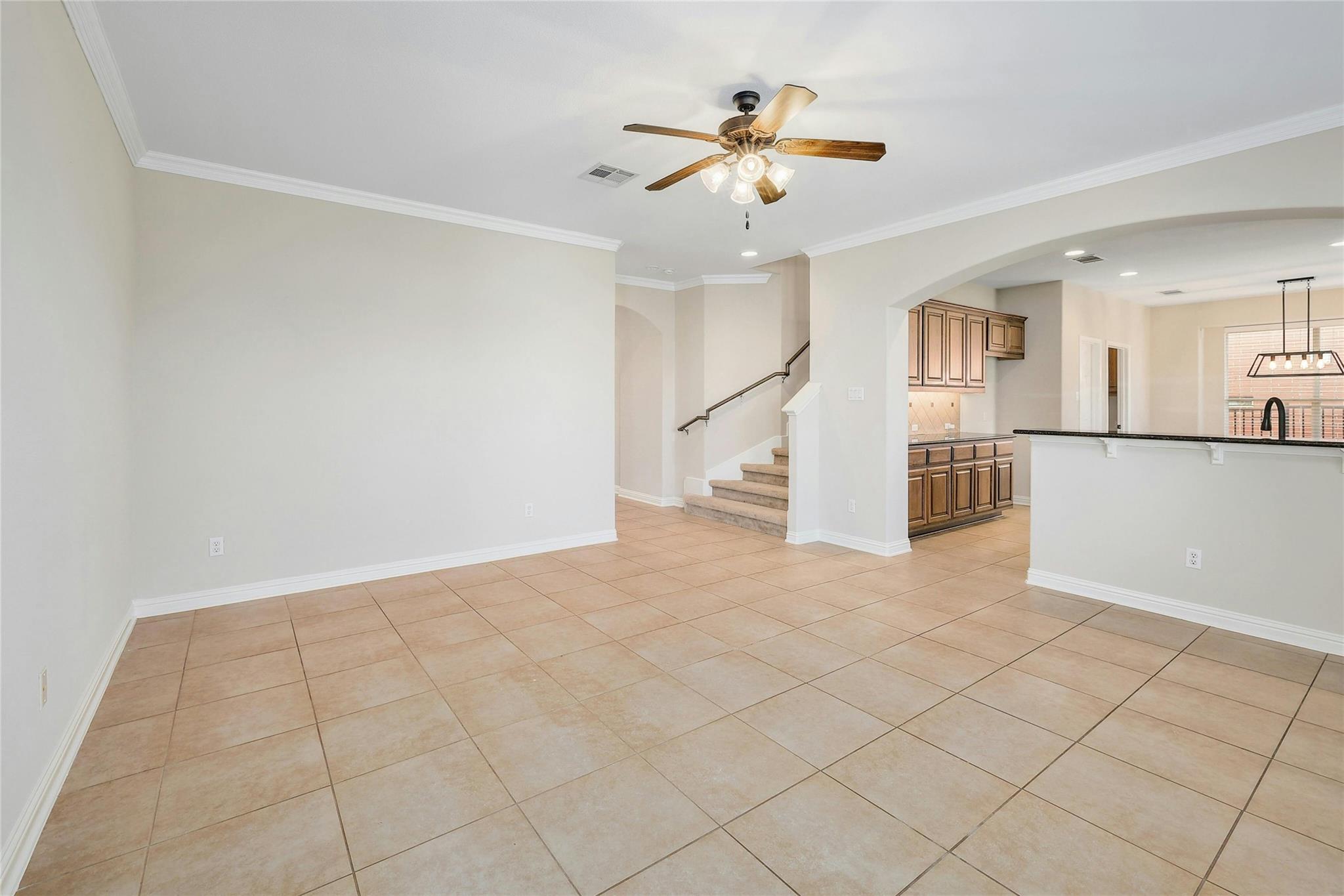 1627 Hidden Springs Path Property Photo 5